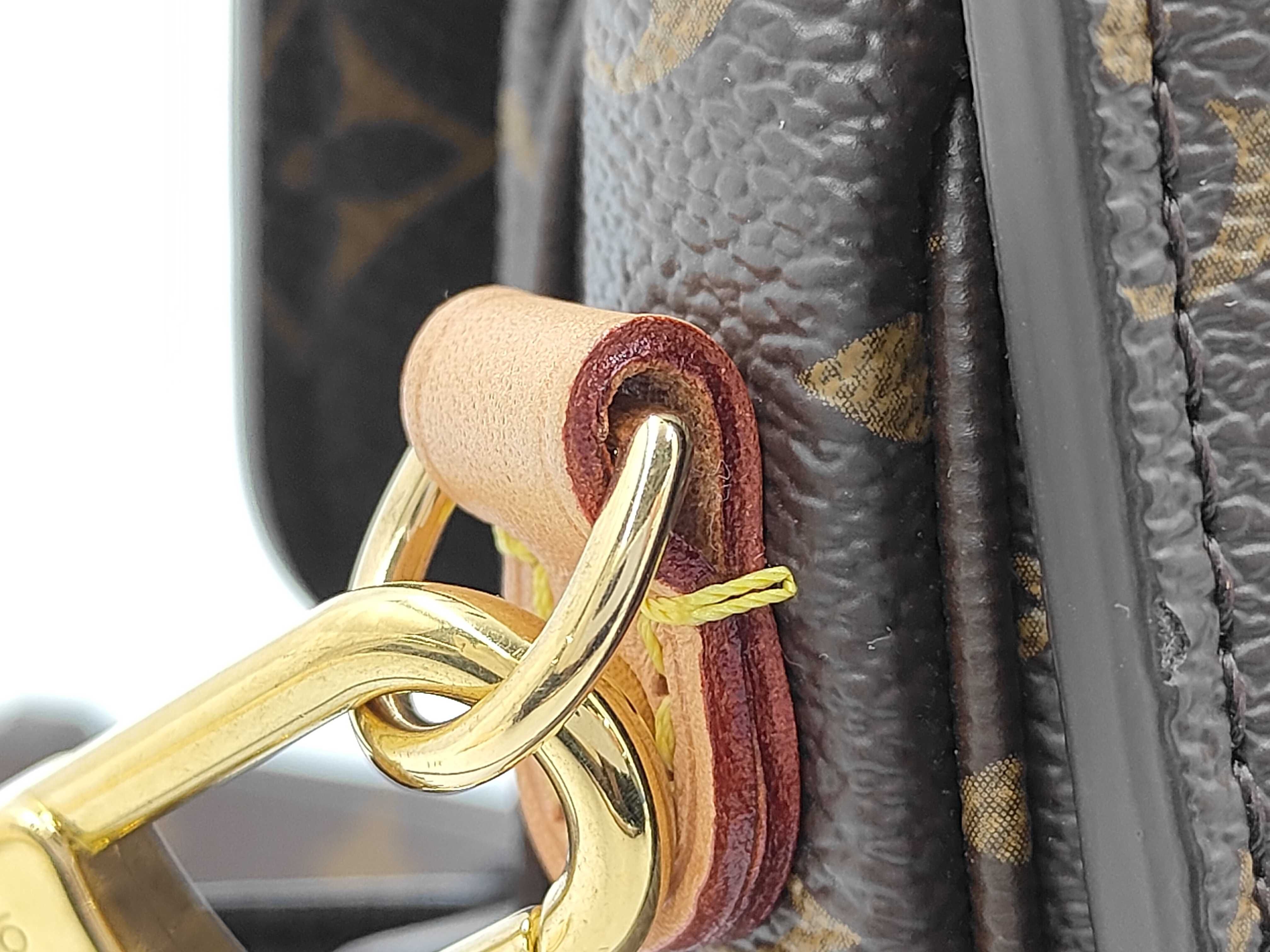 M40780 Monogram Pochette Metis MM Shoulder Bag with Shoulder Strap and Dust Bag — view 5
