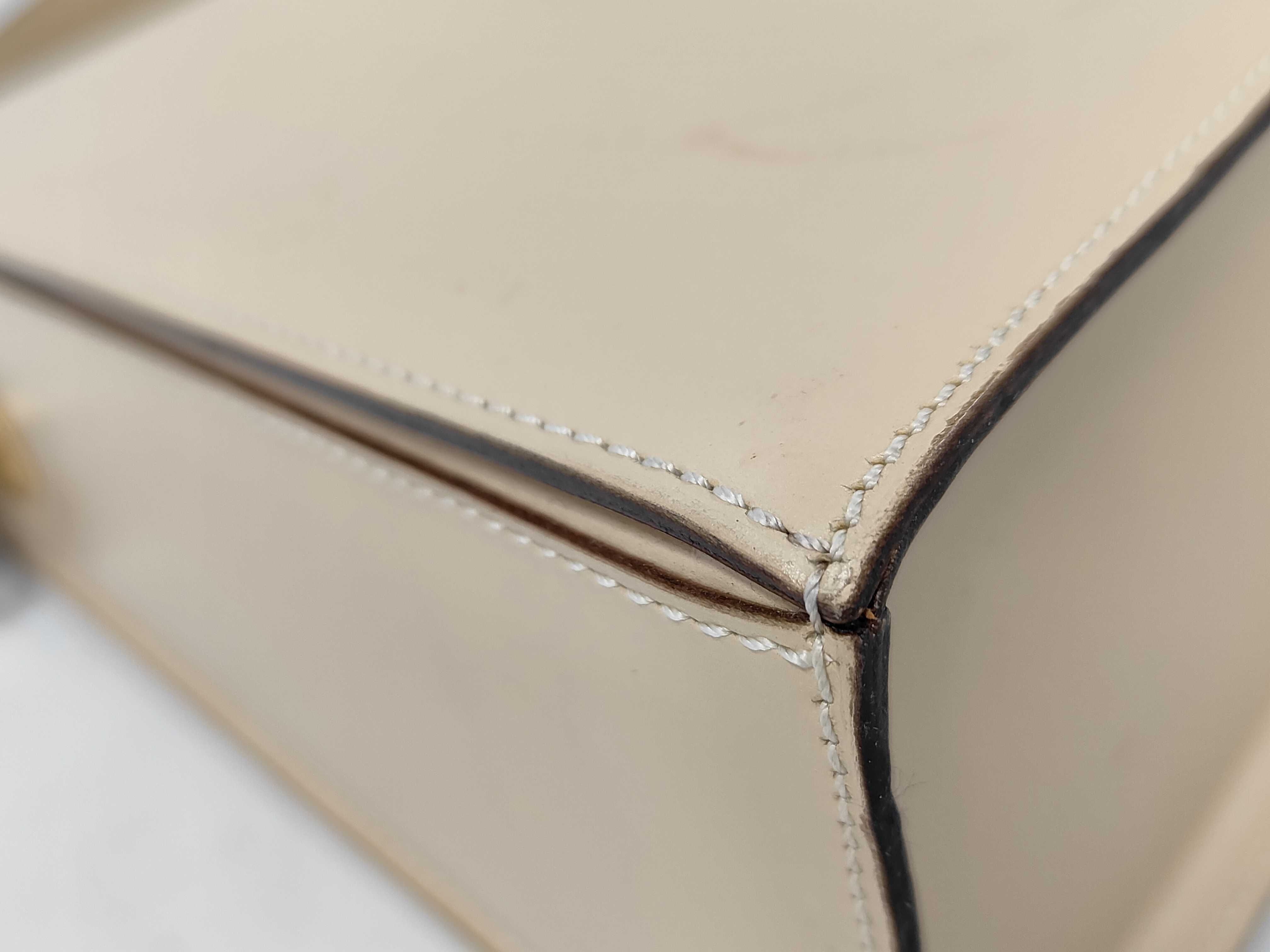 Gancini Leather Shoulder Bag — view 4