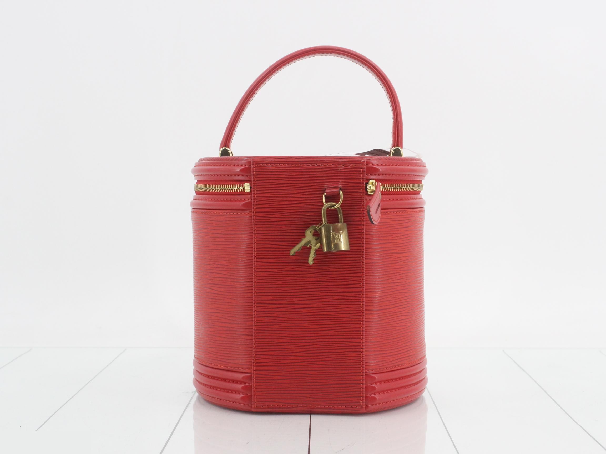 Cannes Castilian Red — view 2