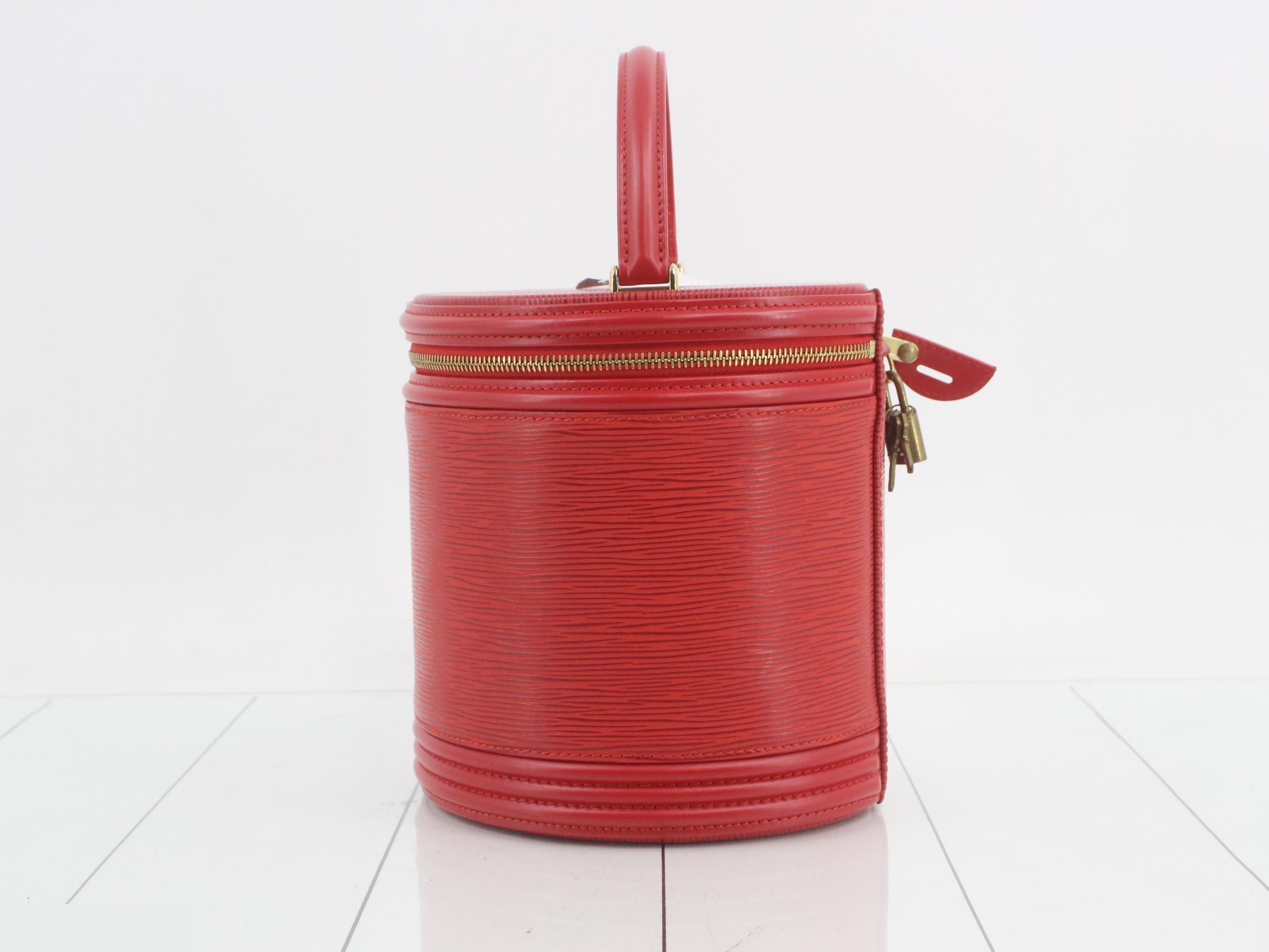 Cannes Castilian Red — view 3