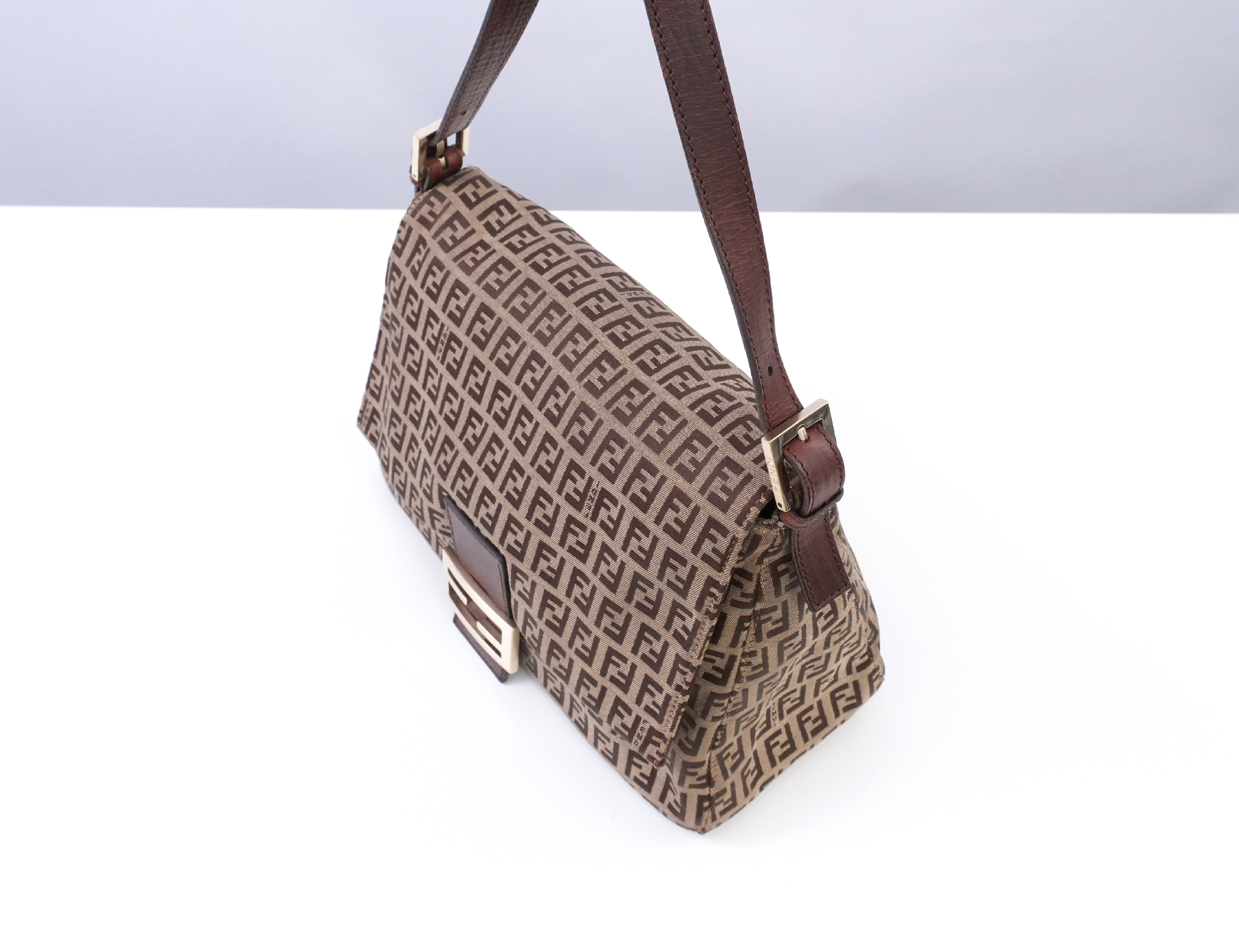 Mamma Bucket Zucchino 8BR001 Shoulder Bag — view 4