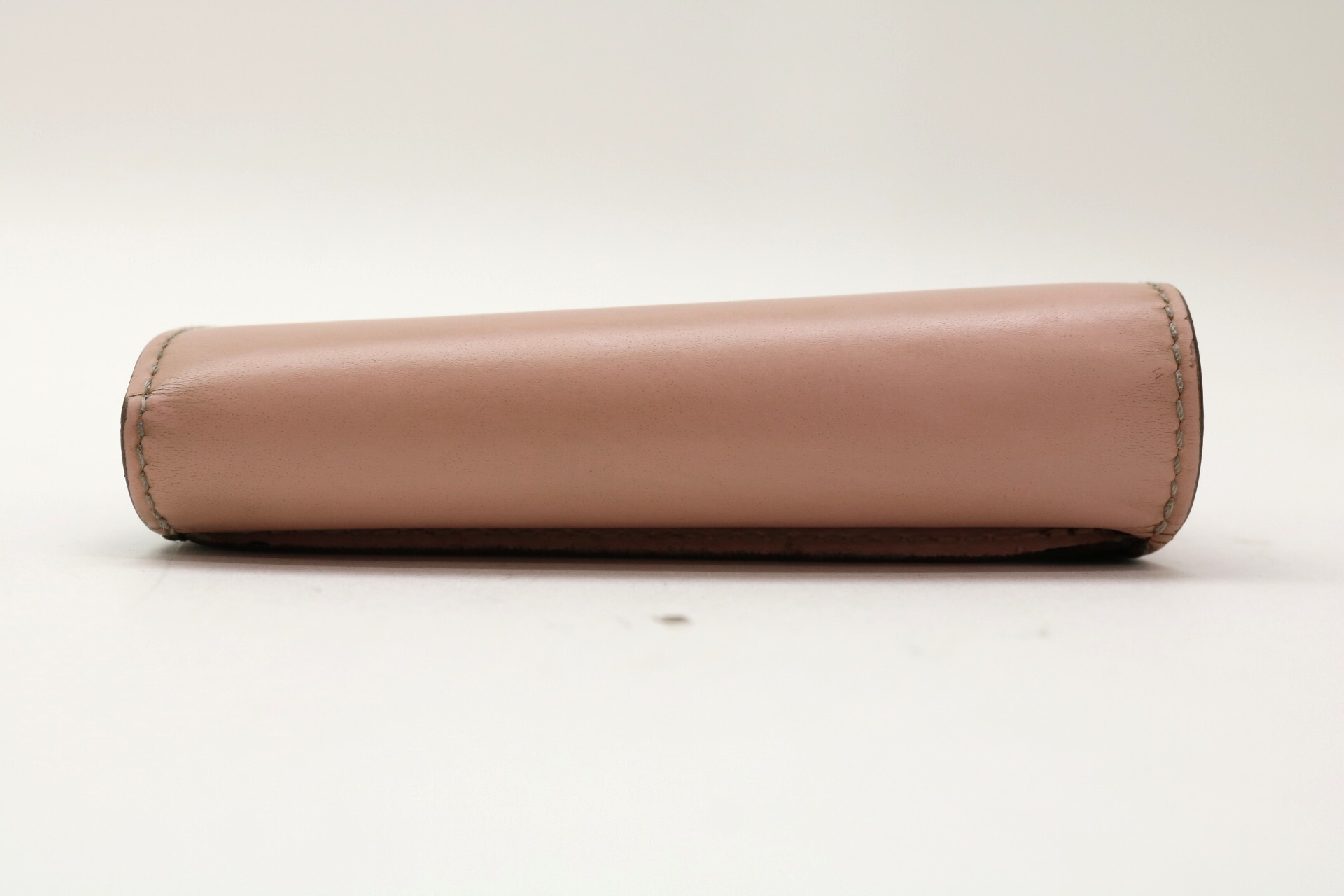 Monogram Rose Ballerine Portefeuille Zoé Compact Wallet — view 6