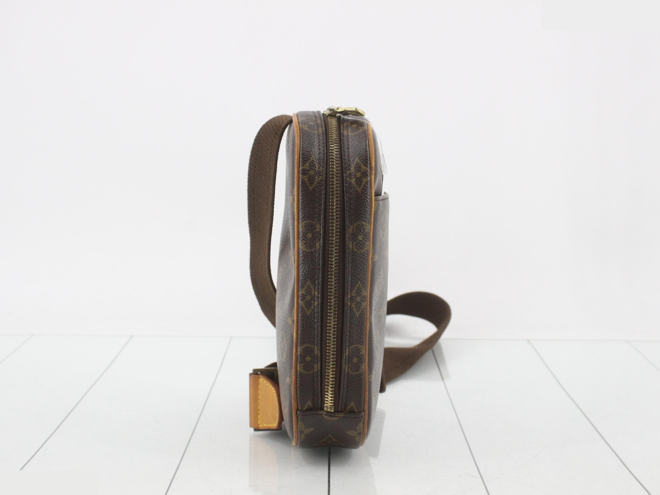 Pochette Gange — view 4