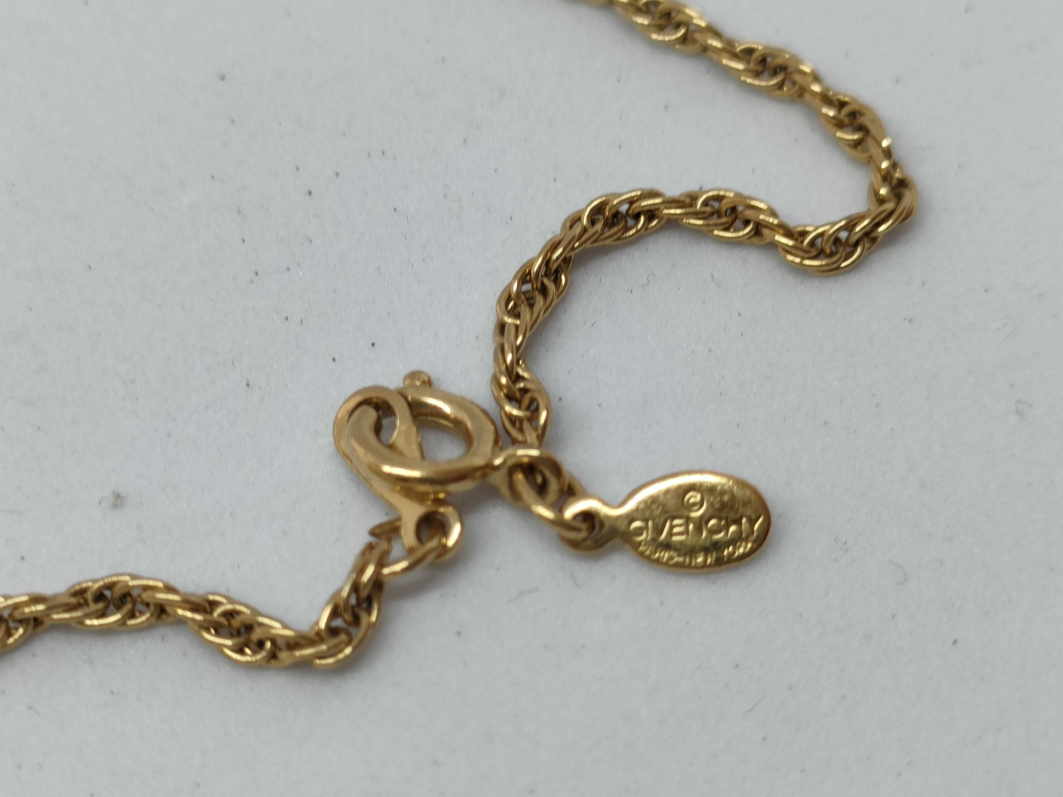 G-logo necklace — view 5