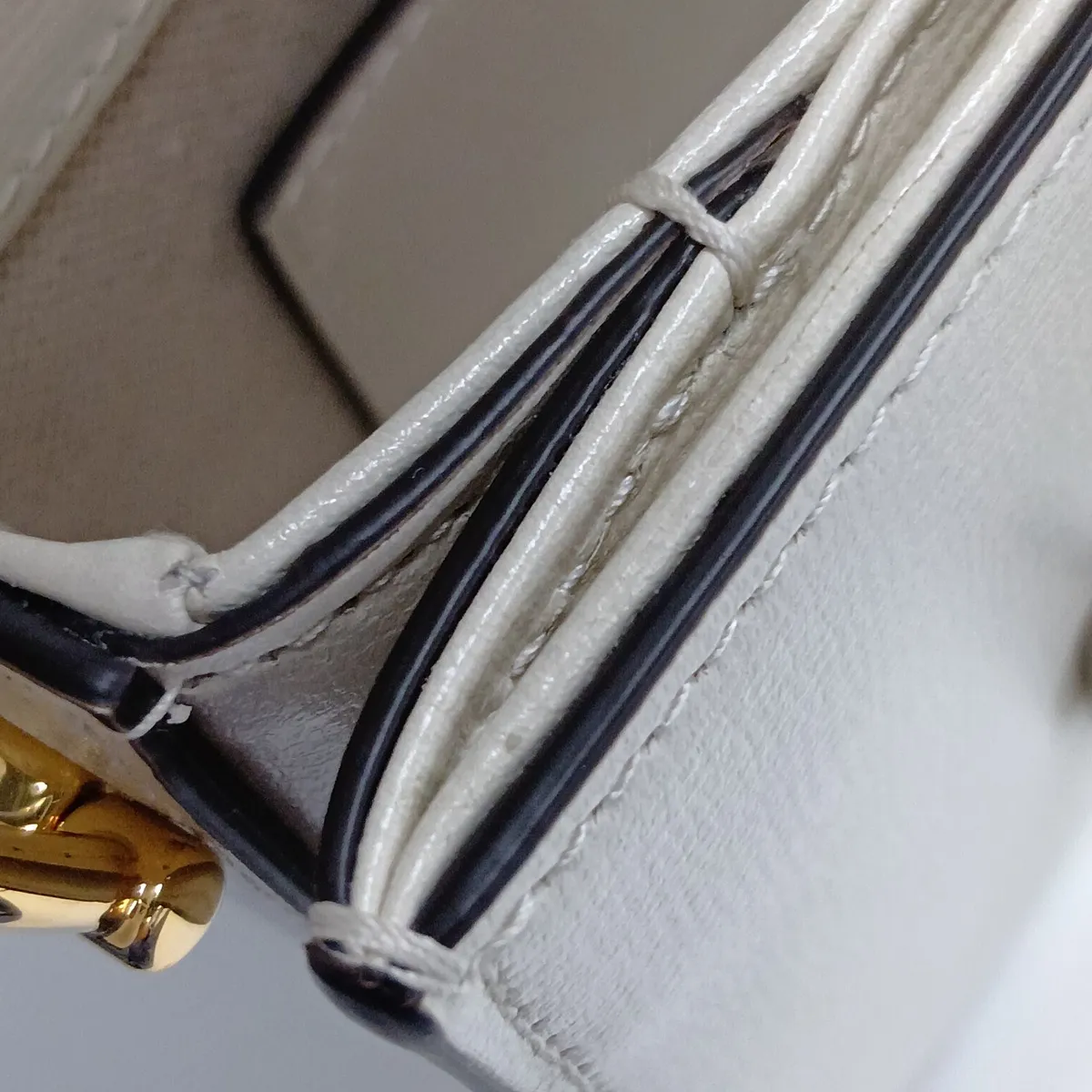 Horsebit 1955 Mini Round Bag 760191 Leather Shoulder Bag White — view 13