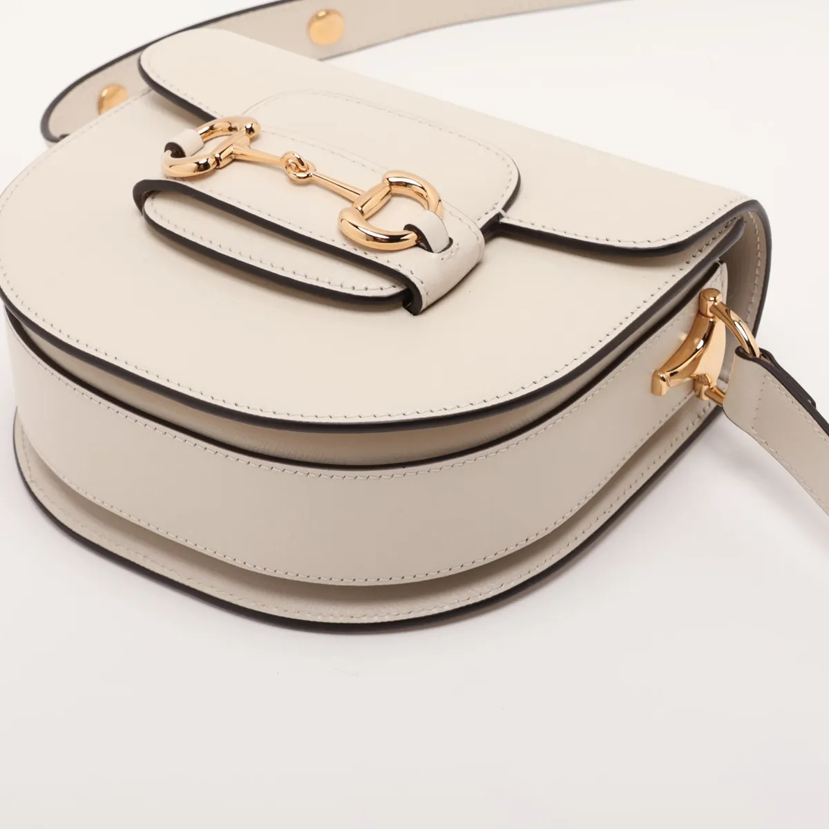 Horsebit 1955 Mini Round Bag 760191 Leather Shoulder Bag White — view 3