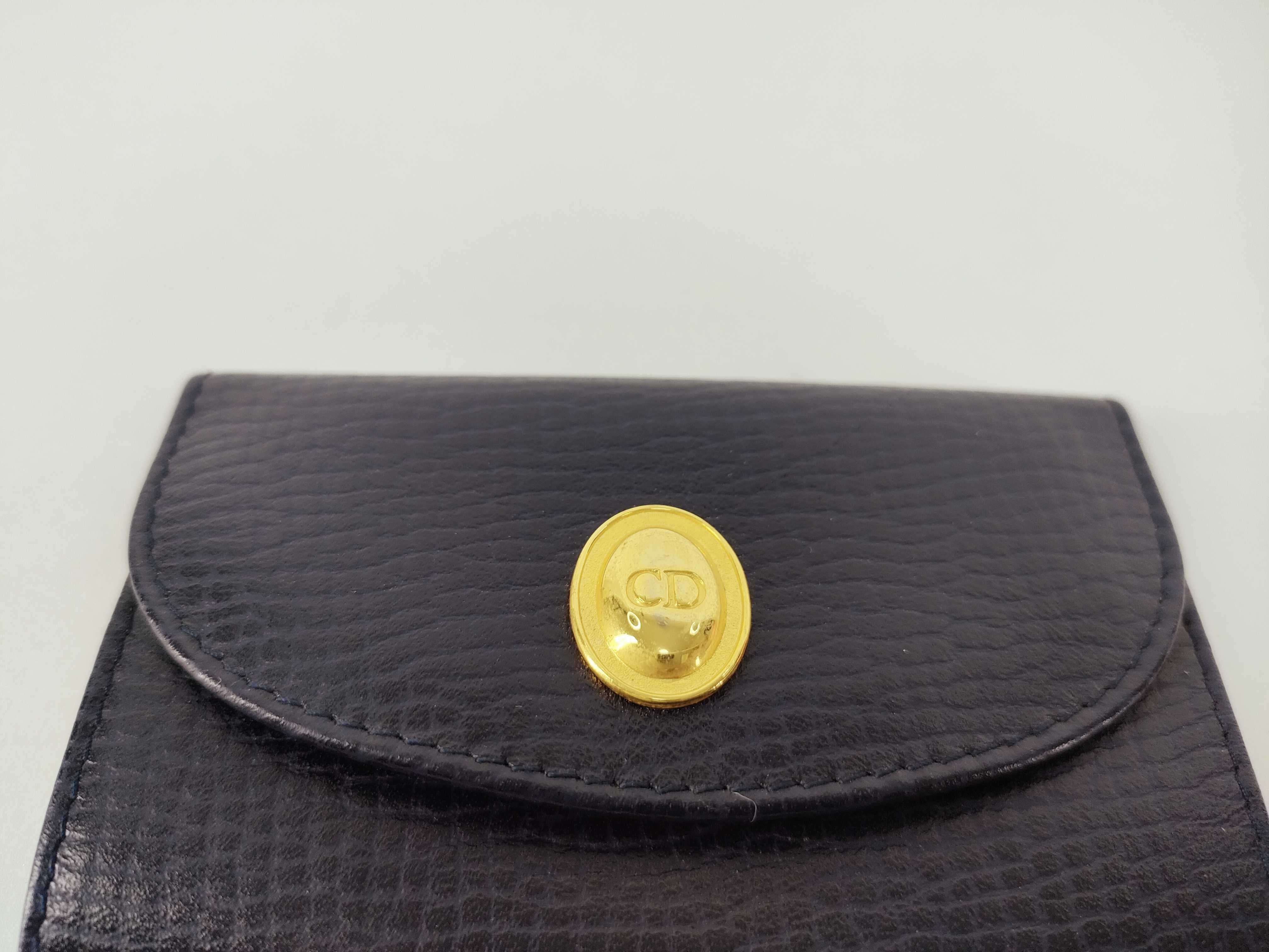 Christian / Key Case / Leather Key Case & Key Holder — view 8