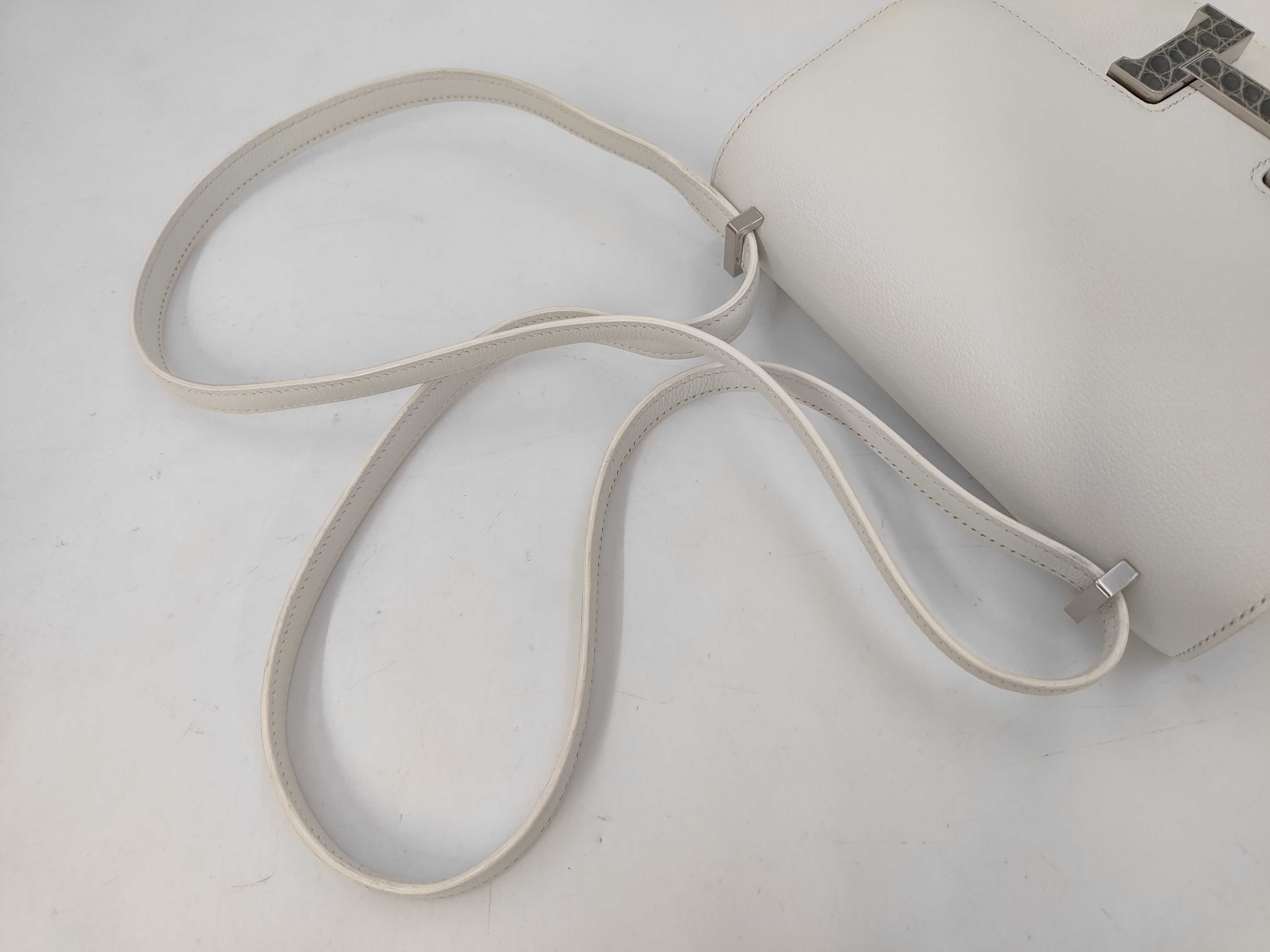 Constance 3 Mini Miroir Evercolor Alligator Shoulder Bag (B stamp, white x Grisimon) — view 4