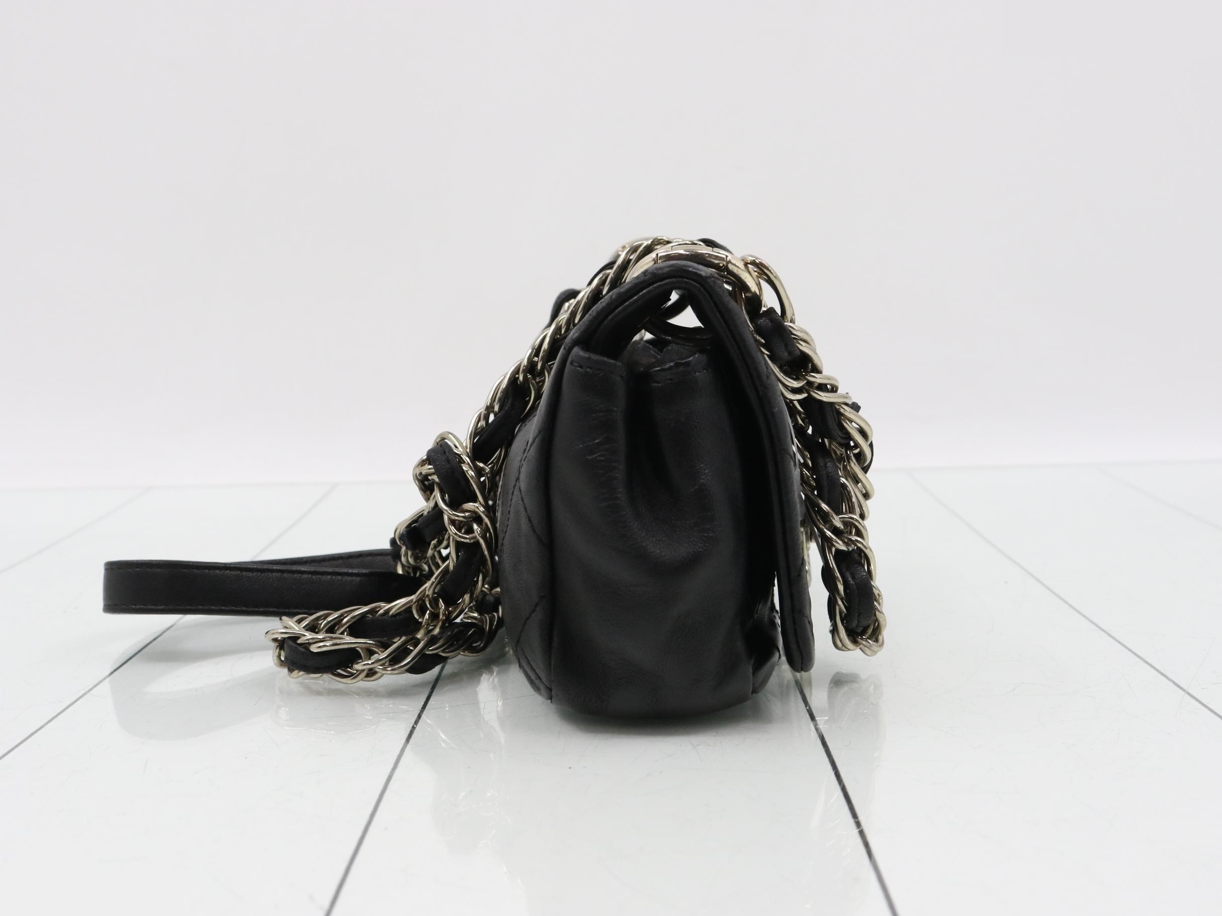 Mini Matelassé 20 Small Chain Shoulder Bag — view 4