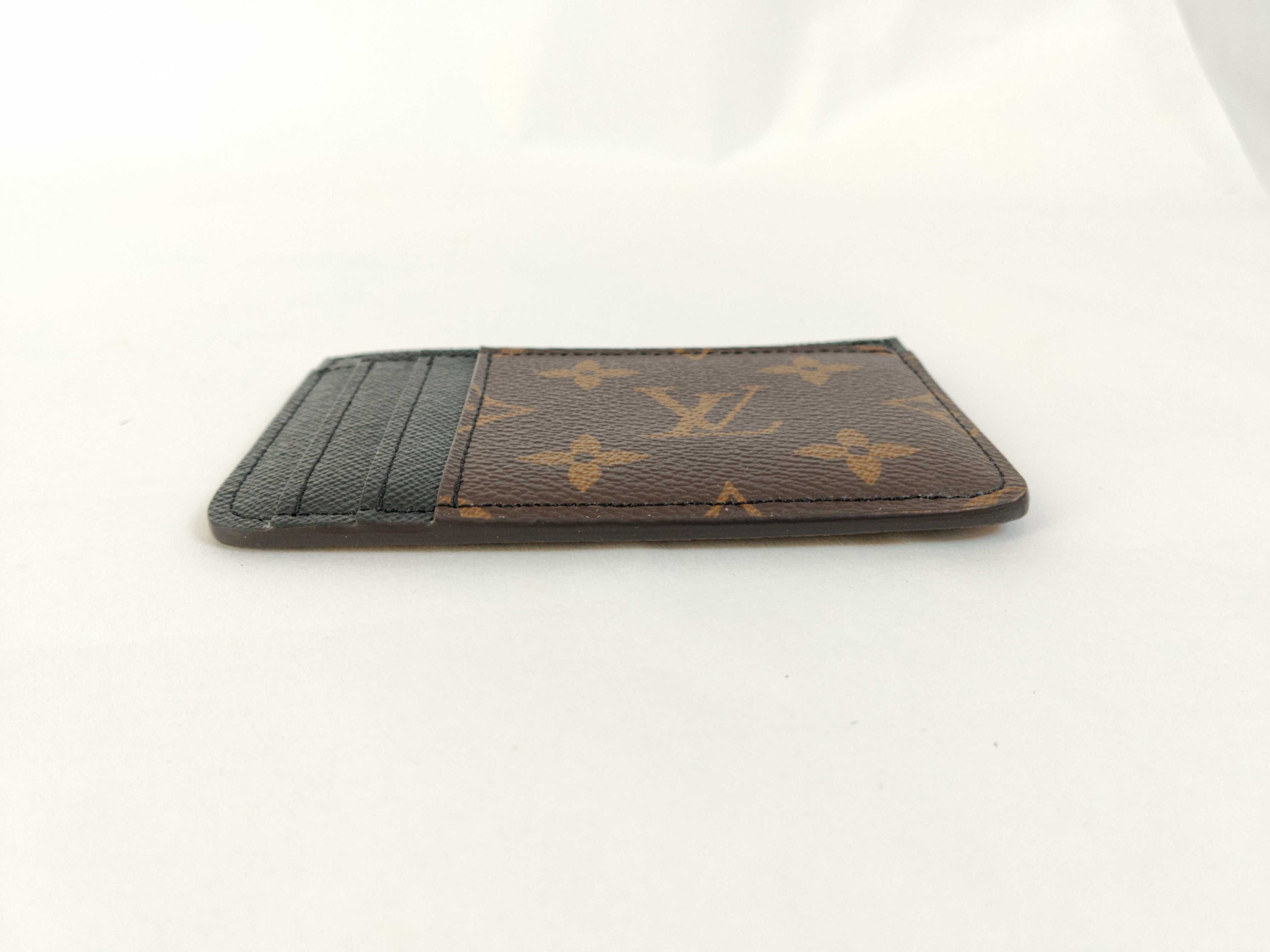 Monogram Reverse Porte Cartes LV Side Up M81462 RFID Card Case — view 4