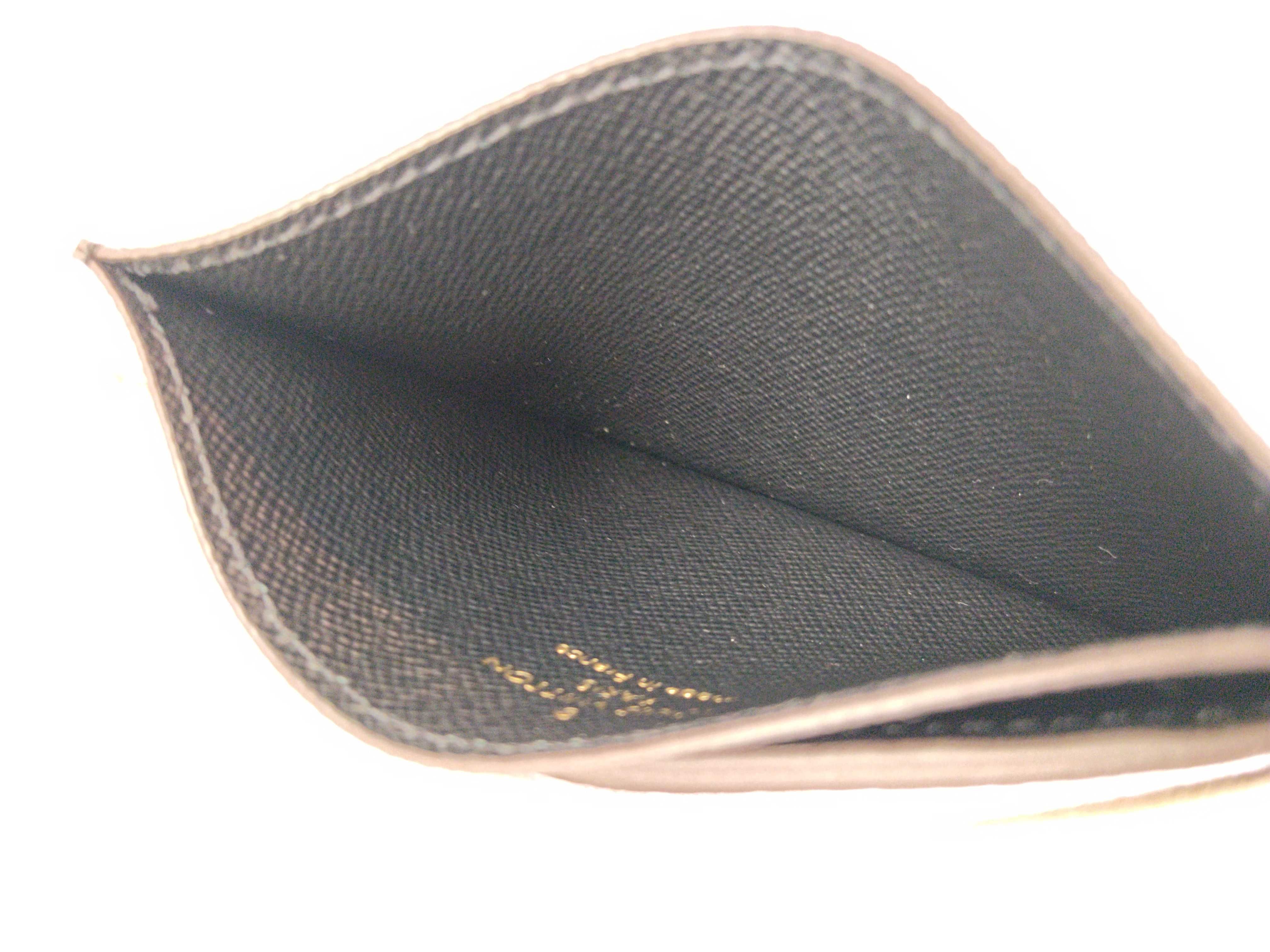 Monogram Reverse Porte Cartes LV Side Up M81462 RFID Card Case — view 9