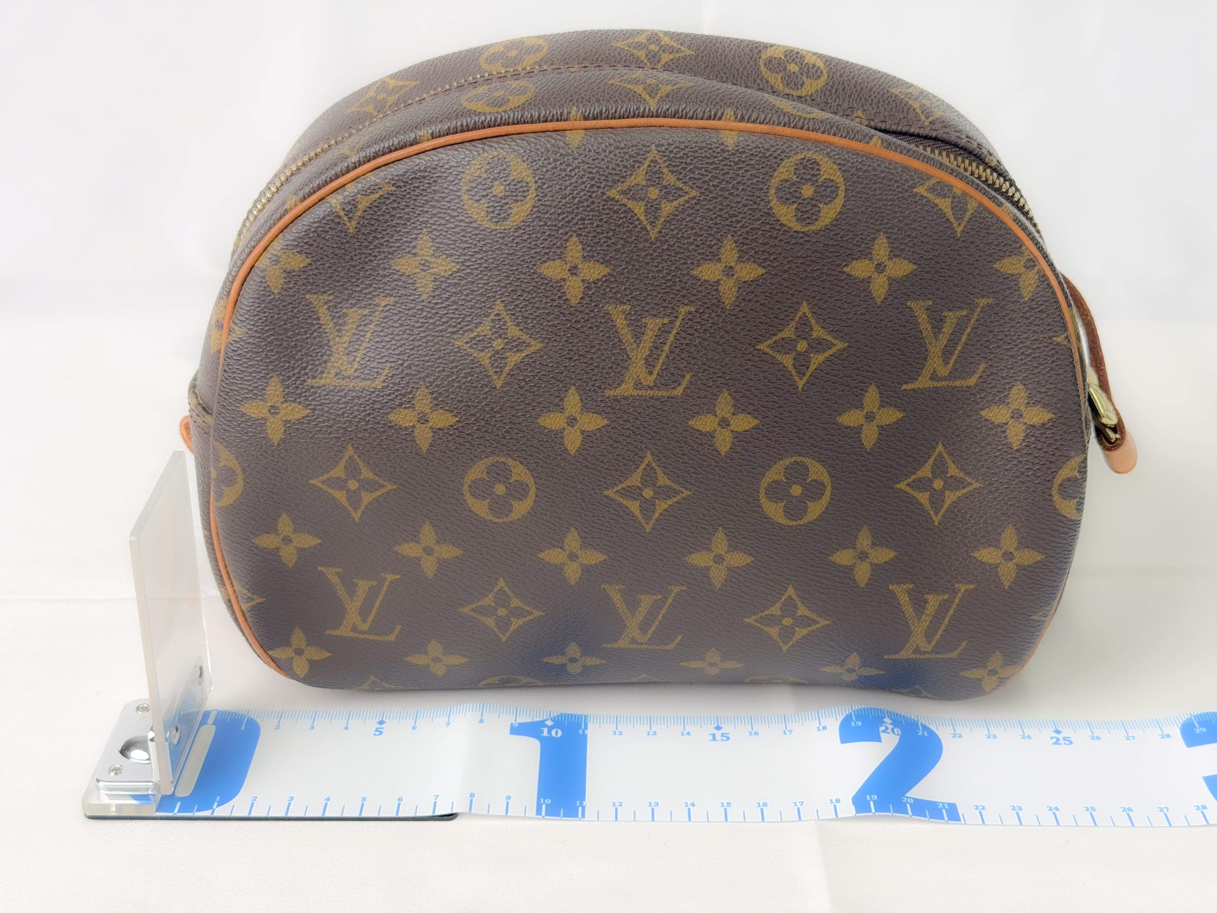 Monogram M51221 Blois Shoulder Bag — view 2