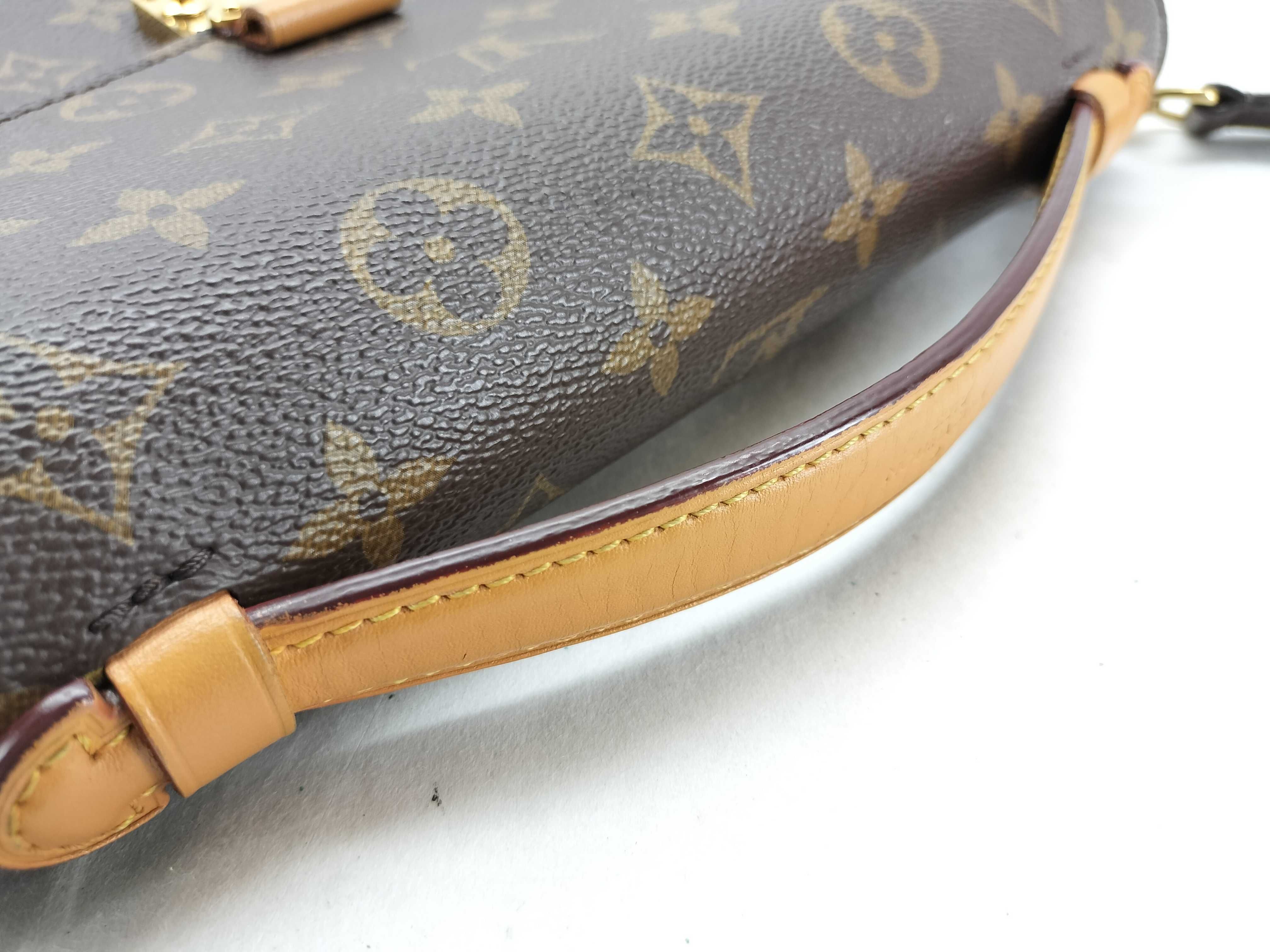 Monogram Louis Vuitton Pochette Métis MM Handbag — view 3