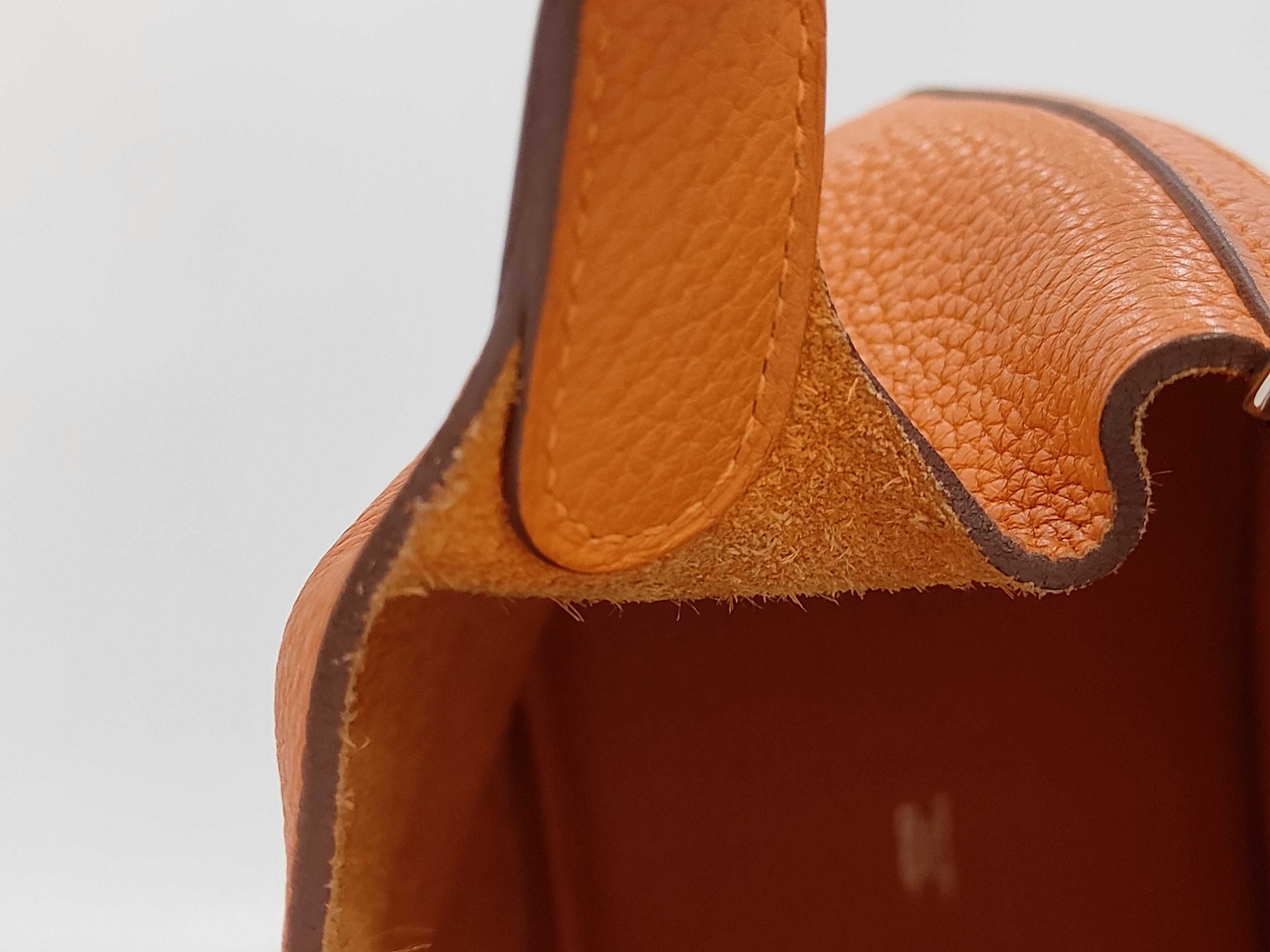 Picotin Lock PM handbag in Taurillon Clemence leather — view 7
