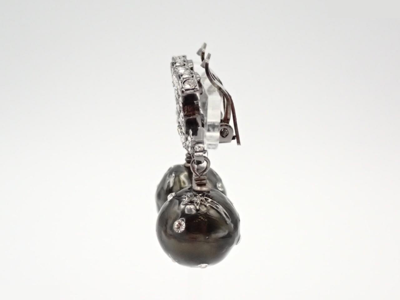 Earrings with Coco Mark design, silver. — view 3