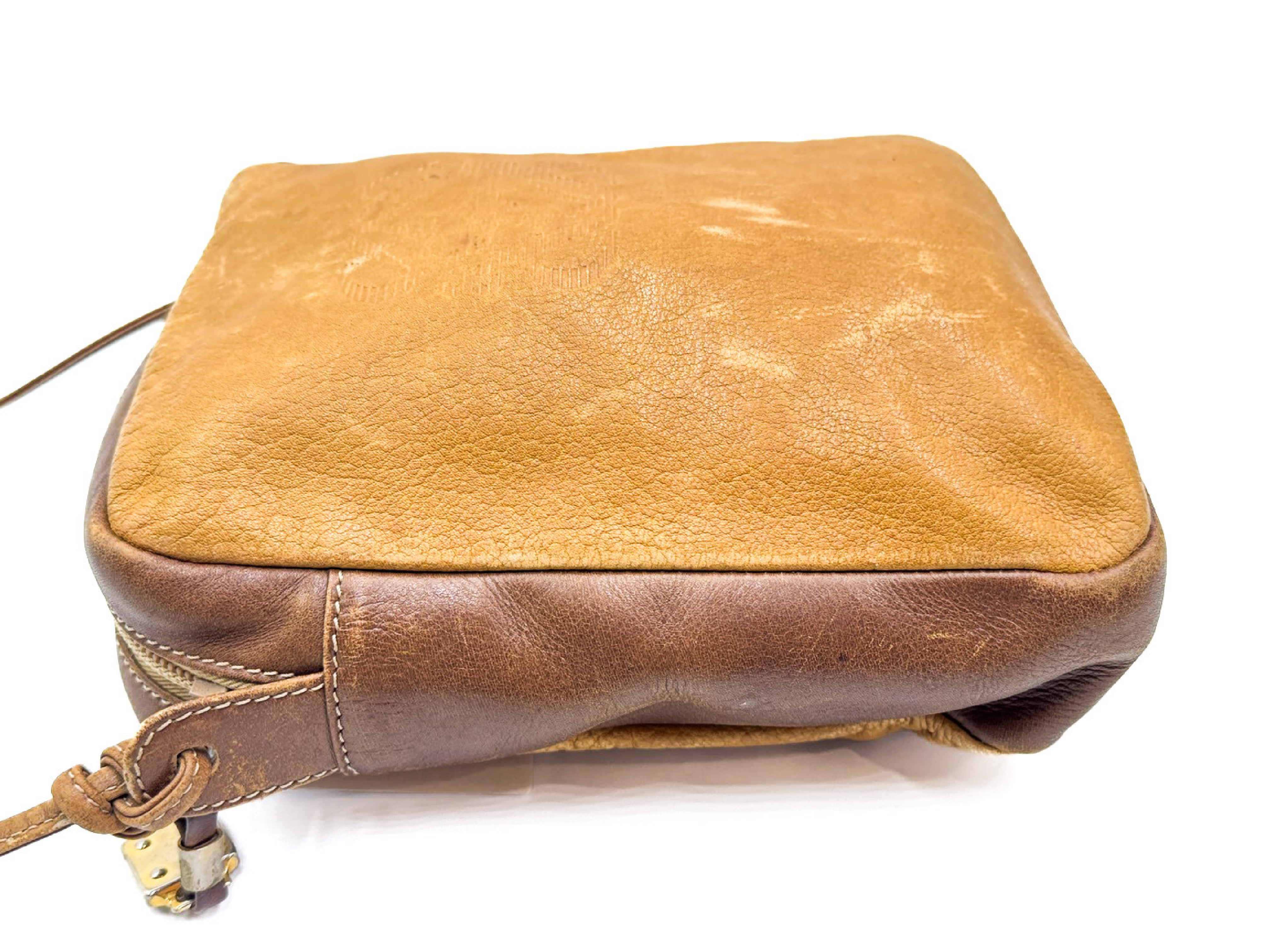 Anagram Gold Hardware Leather Shoulder Bag — view 5