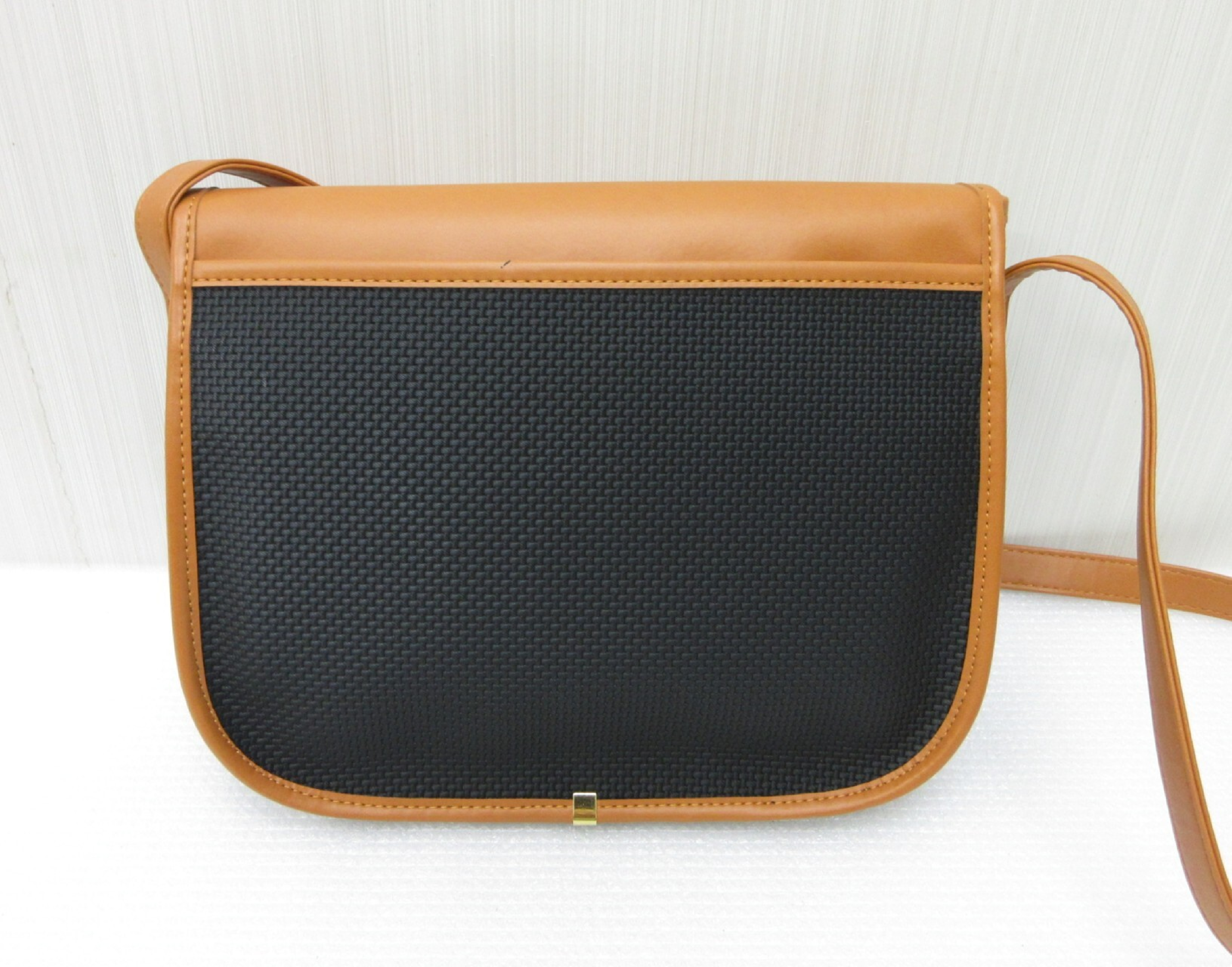 Vintage Triangle Logo Leather Shoulder Bag, Crossbody Bag — view 2