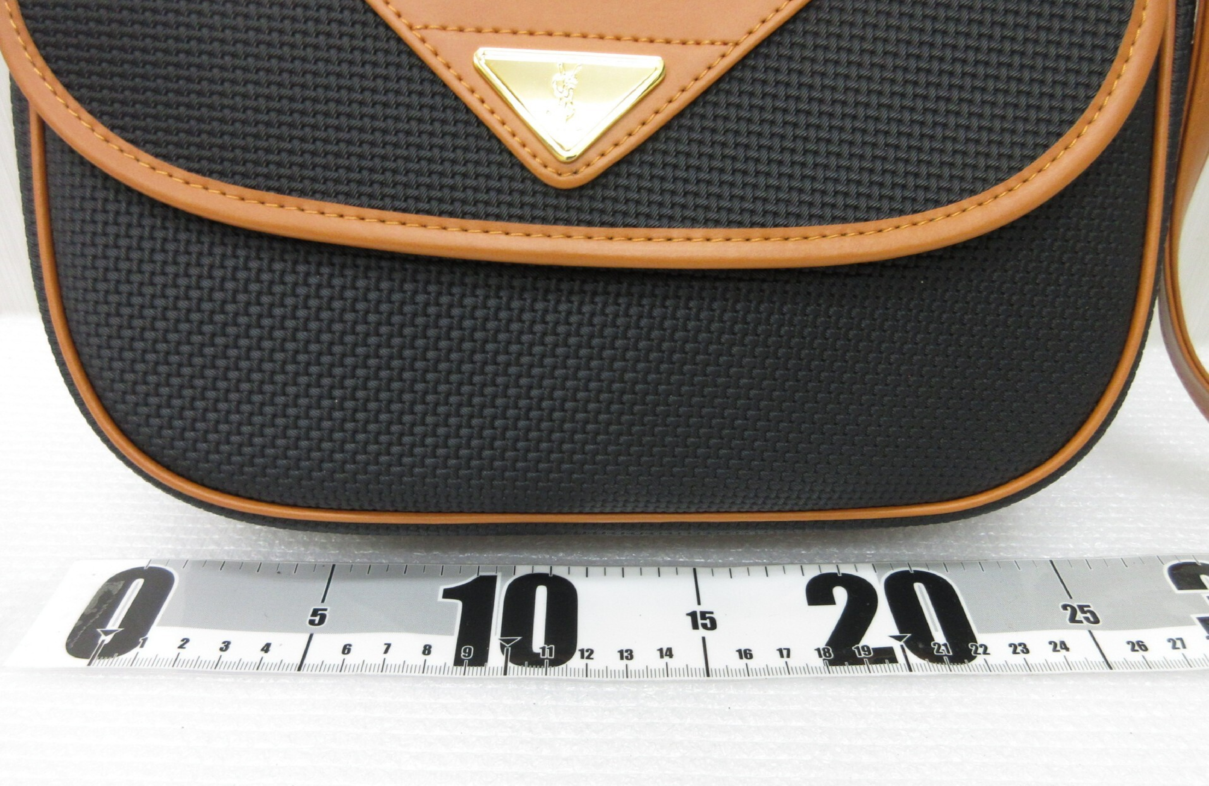 Vintage Triangle Logo Leather Shoulder Bag, Crossbody Bag — view 10