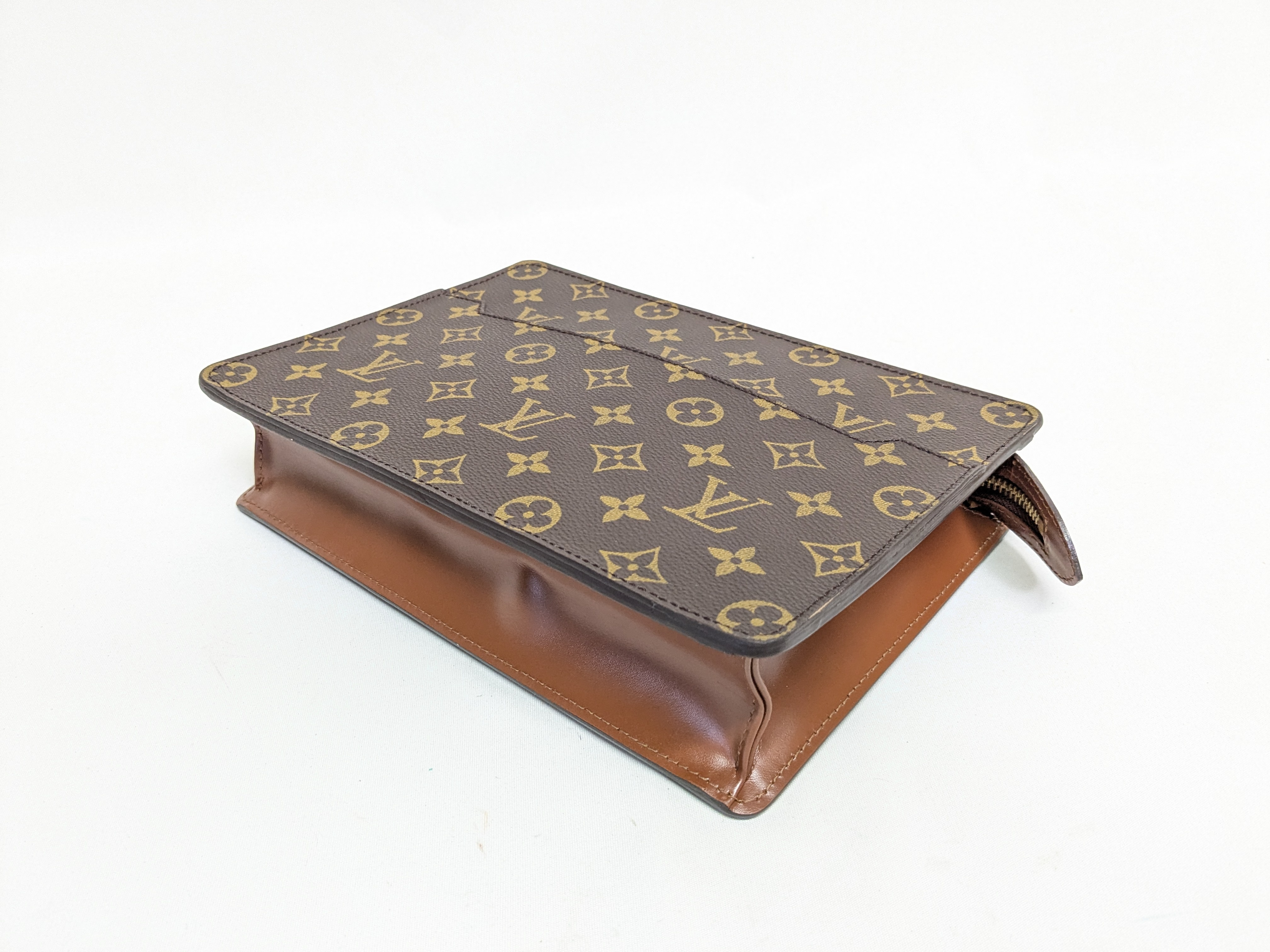 LV Monogram Pochette Homme (No stickiness) Second Bag — view 3