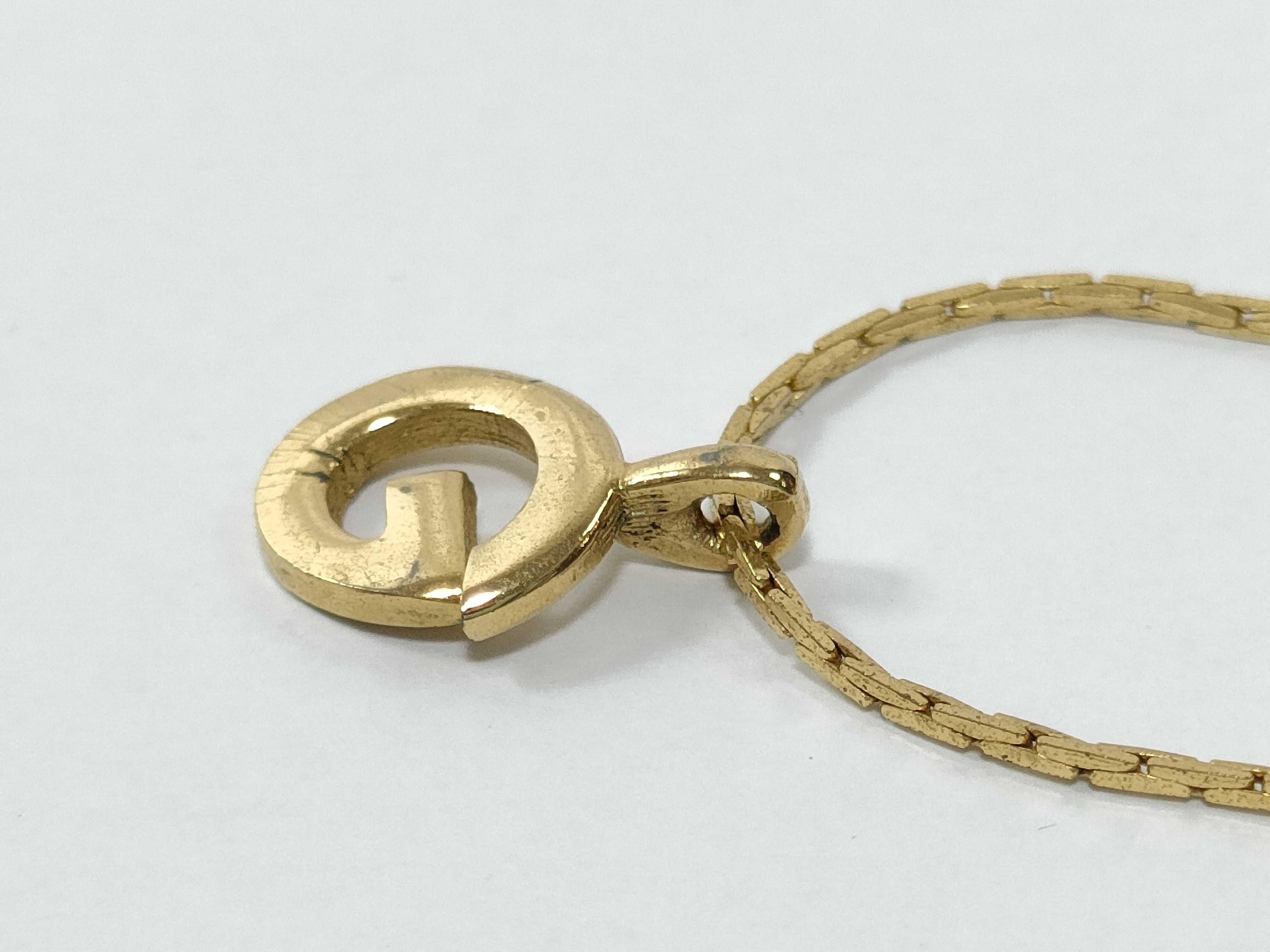Necklace — view 3