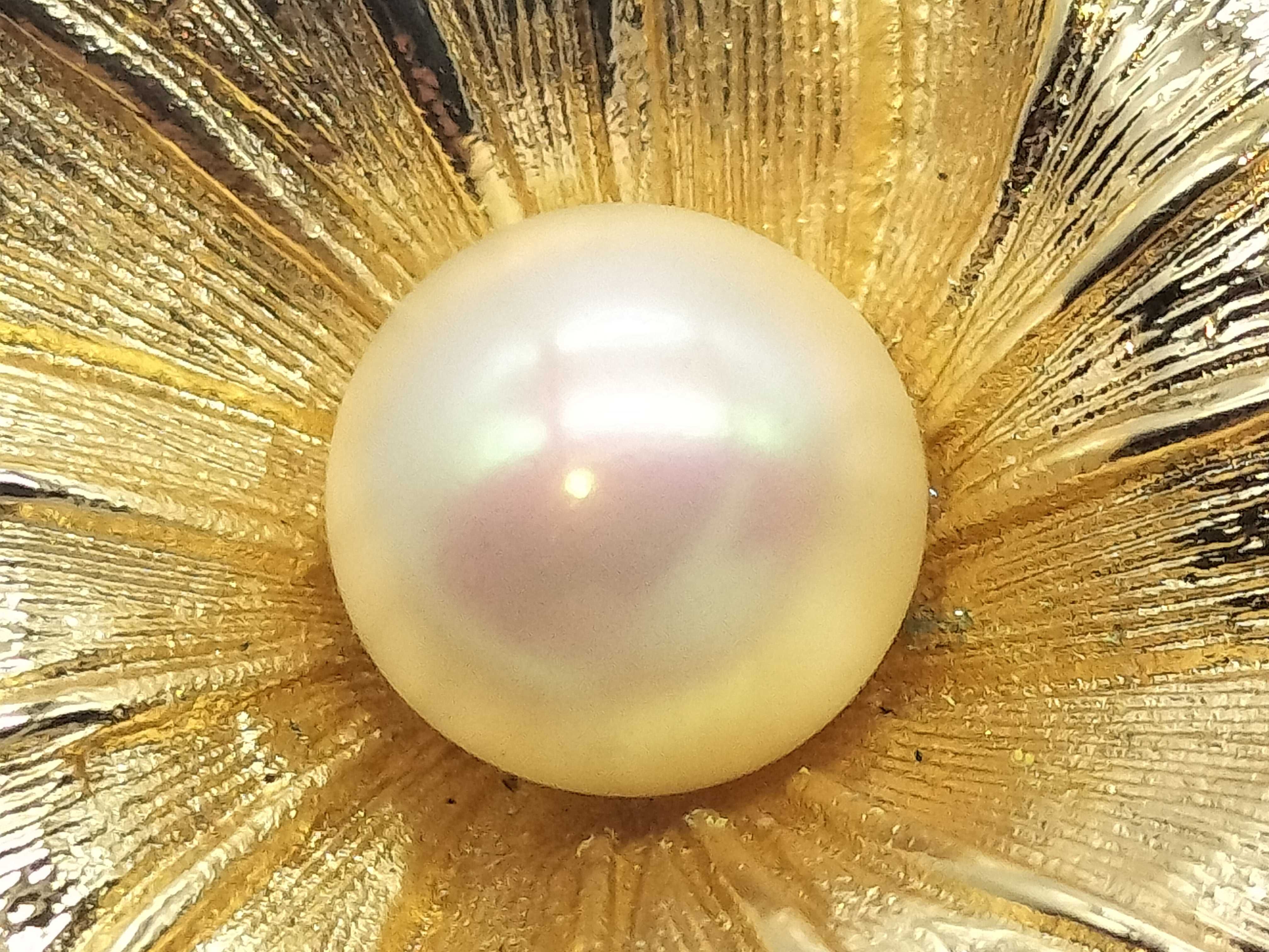 Pearl Brooch — view 2