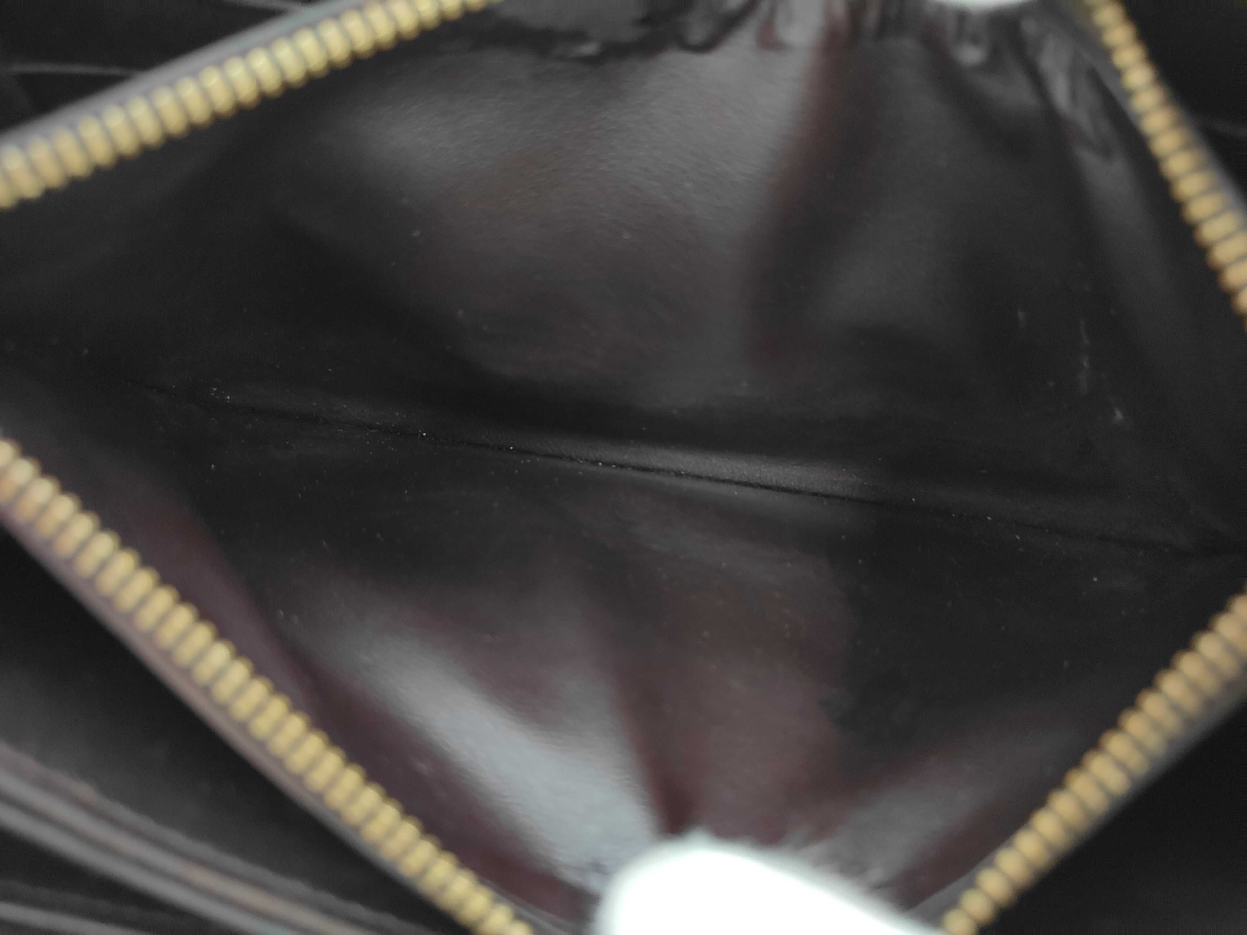 Vernis Amarante Zippy Wallet — view 5