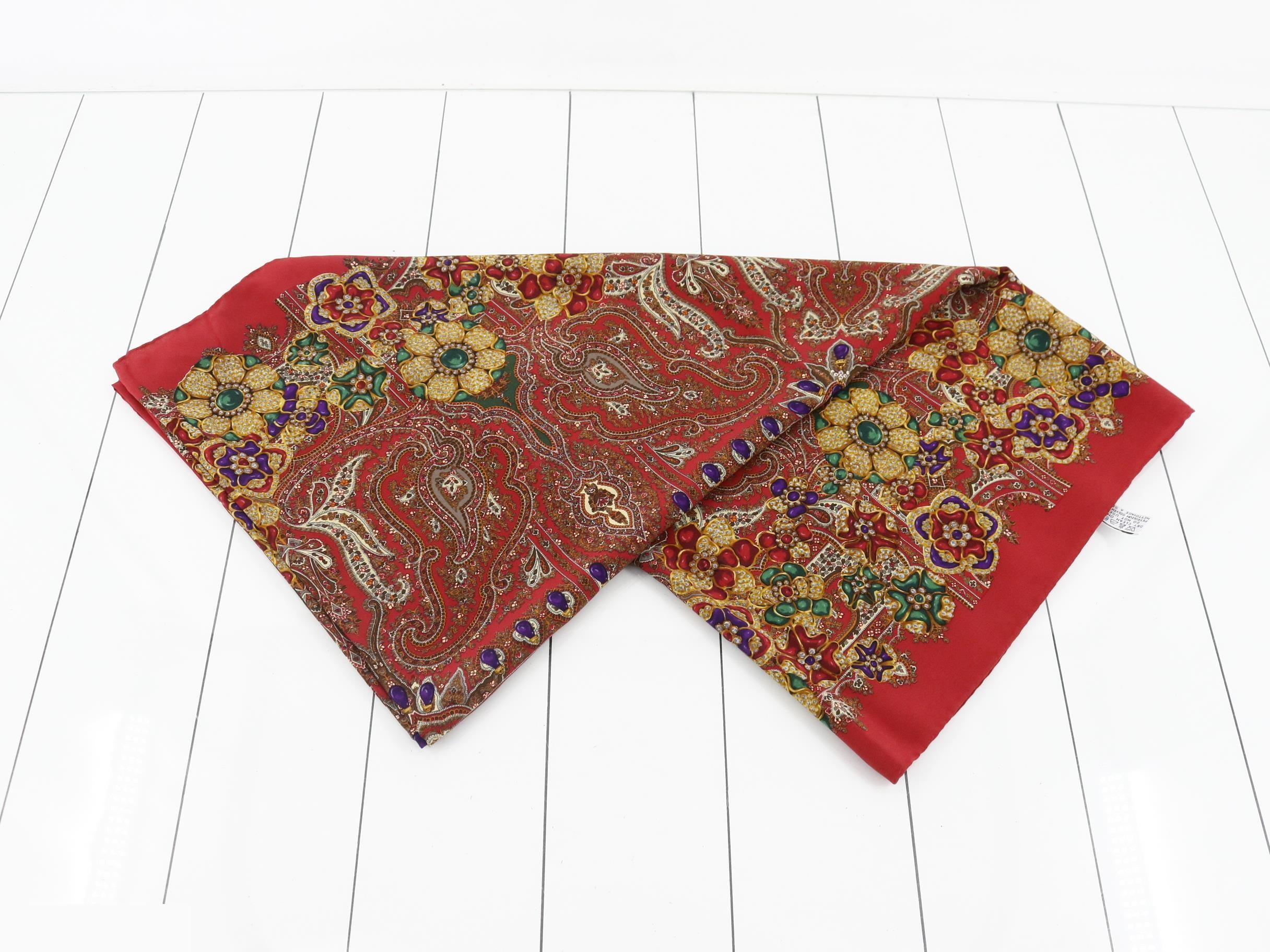 Vintage, extra-large silk scarf with accessory pattern and tag. — view 3