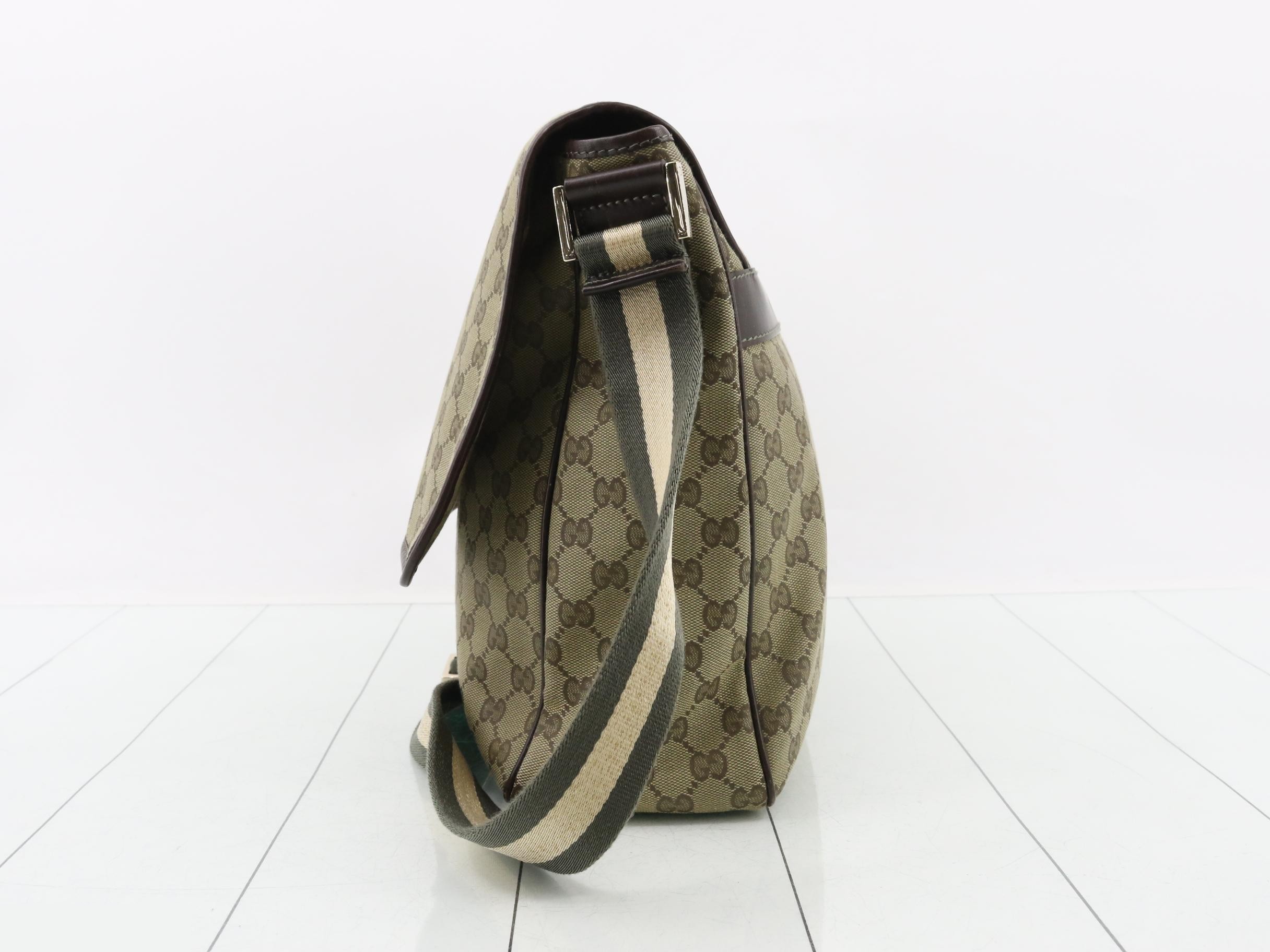Web (bag) Messenger — view 3