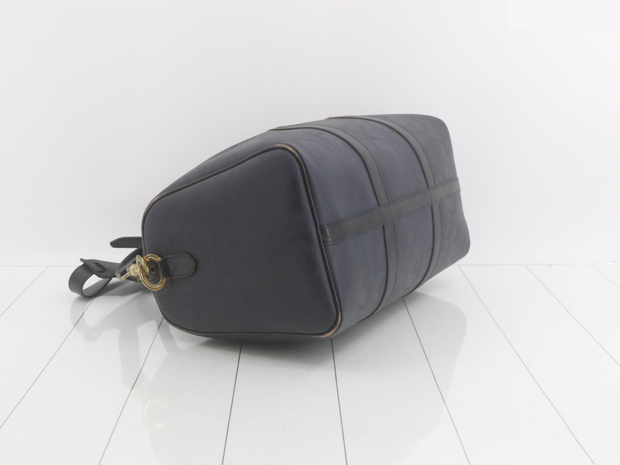 Trotter Boston bag with shoulder strap — view 5