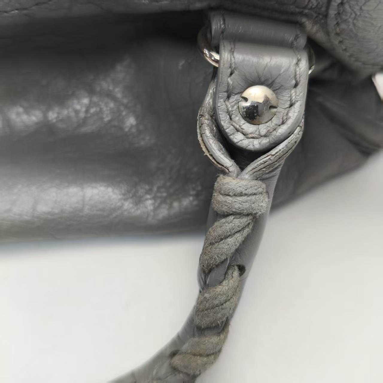 【*Shipped from: China*】BALENCIAGA Leather Shoulder Bag — view 14