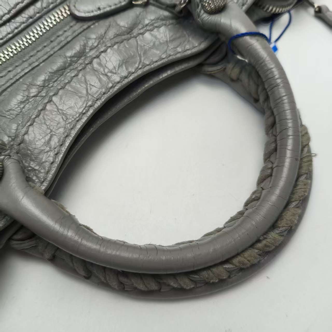 【*Shipped from: China*】BALENCIAGA Leather Shoulder Bag — view 10