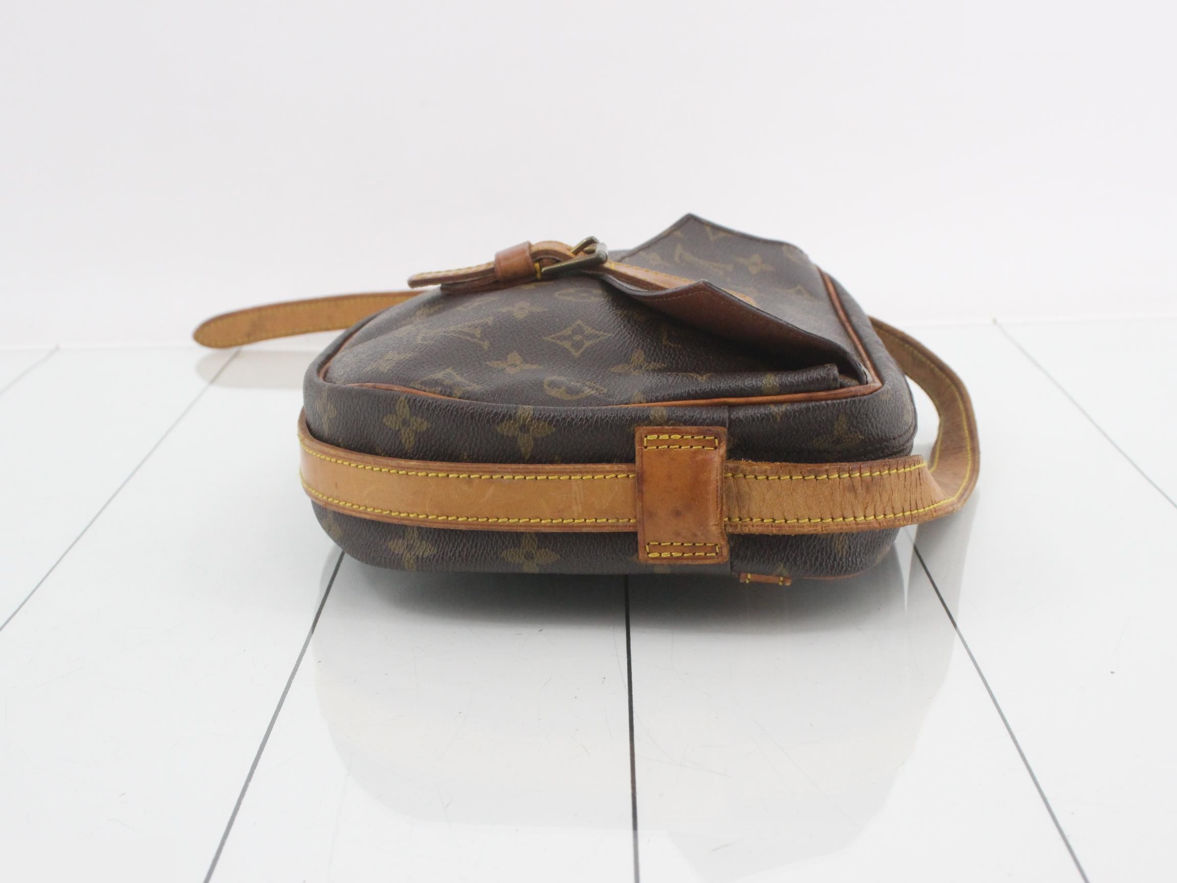 Jeune Fille 27 Monogram M51225 — view 3