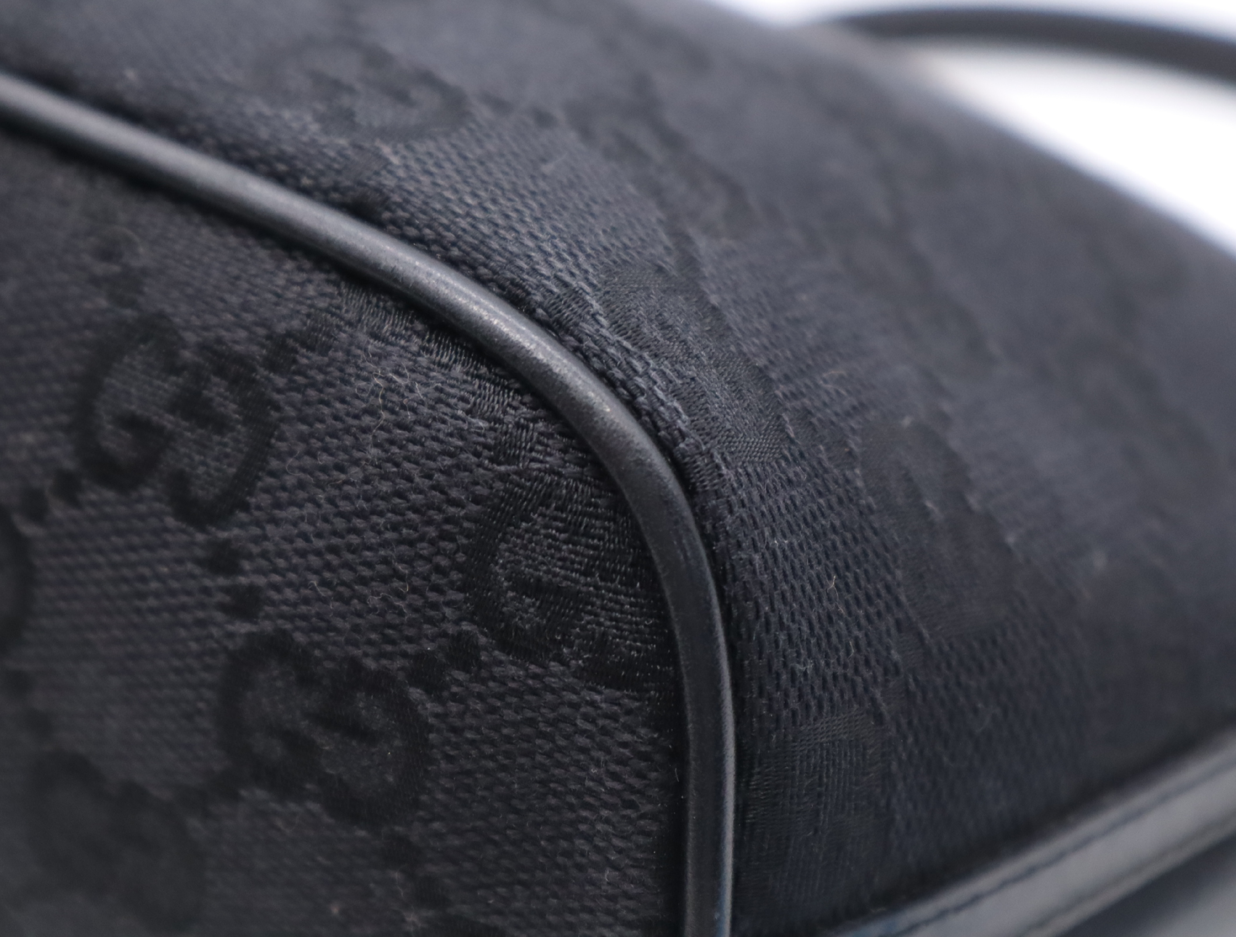 07198 GG Canvas Black Handbag — view 7