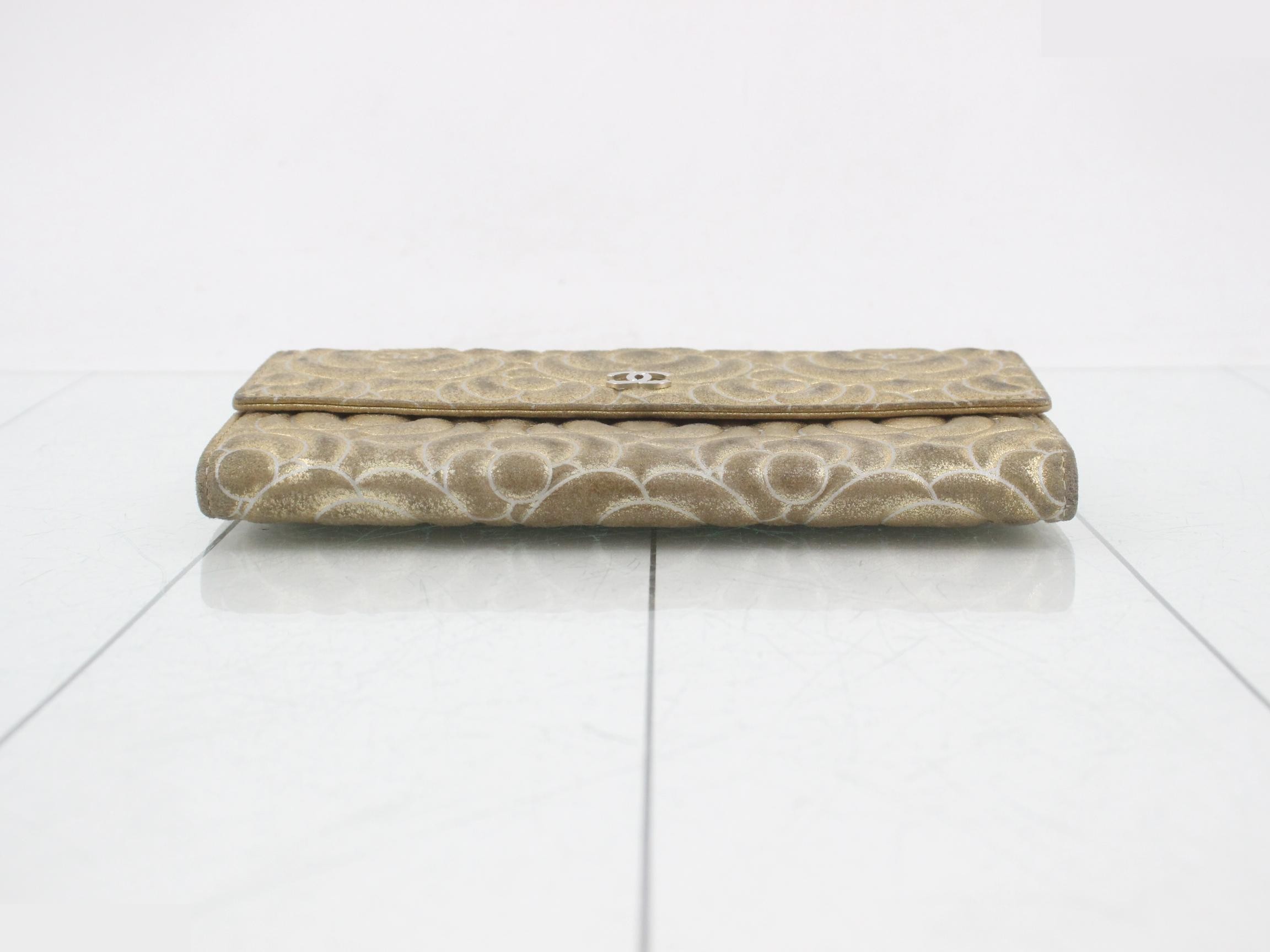 Camellia Bi-fold Long Wallet — view 3