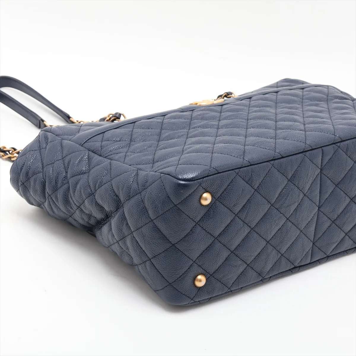 Matelassé Caviar Skin Chain Tote Bag, Blue with Gold Hardware, Item Number 21833891, Series 21 — view 4