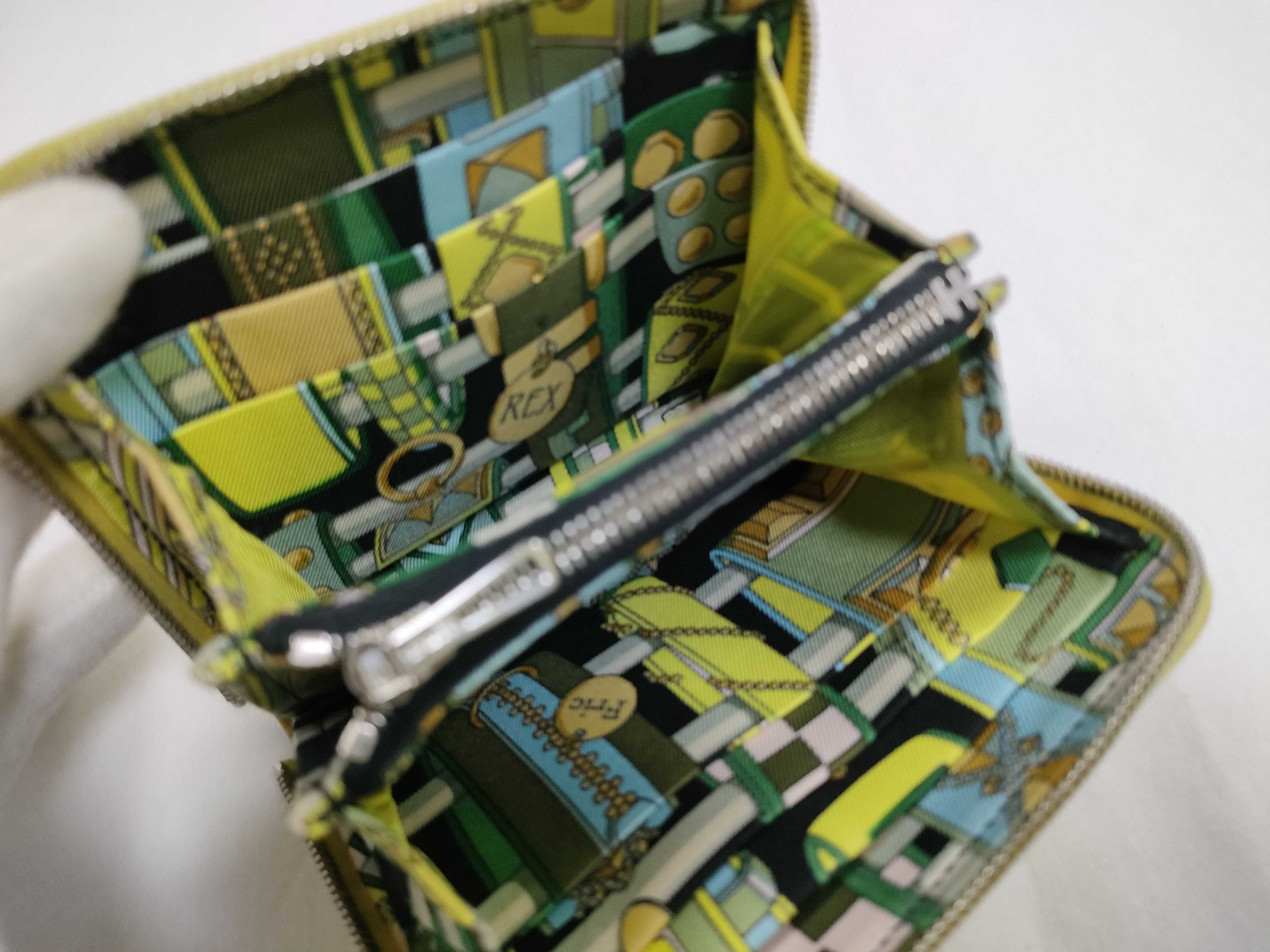 Azap Compact Silk In Veau Epsom Coin Case A: 2017 Wallet — view 7