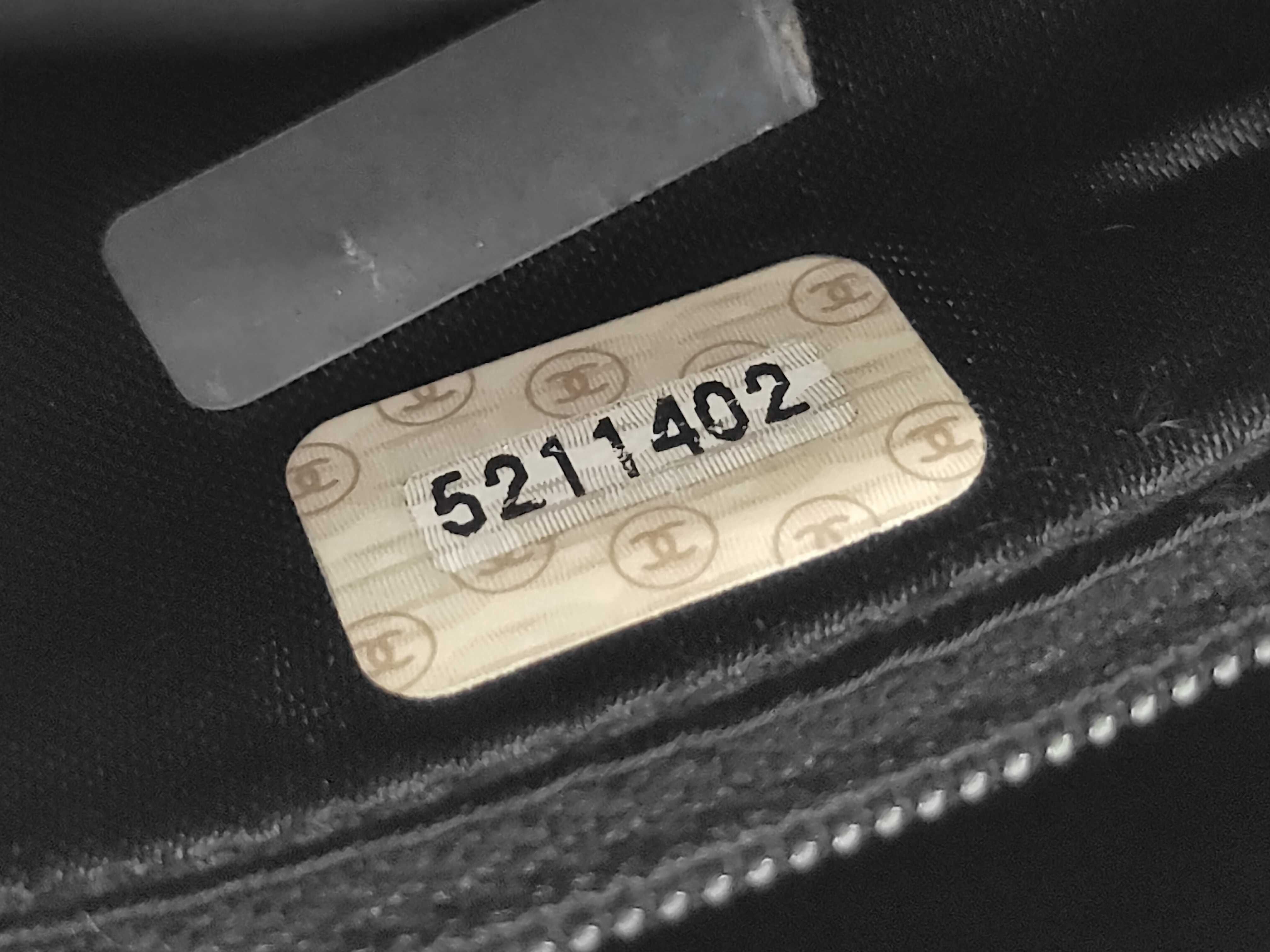 Caviar Skin Wave Shoulder Bag, Black with Gold Hardware, with original seal, serial number 5211402. — view 7