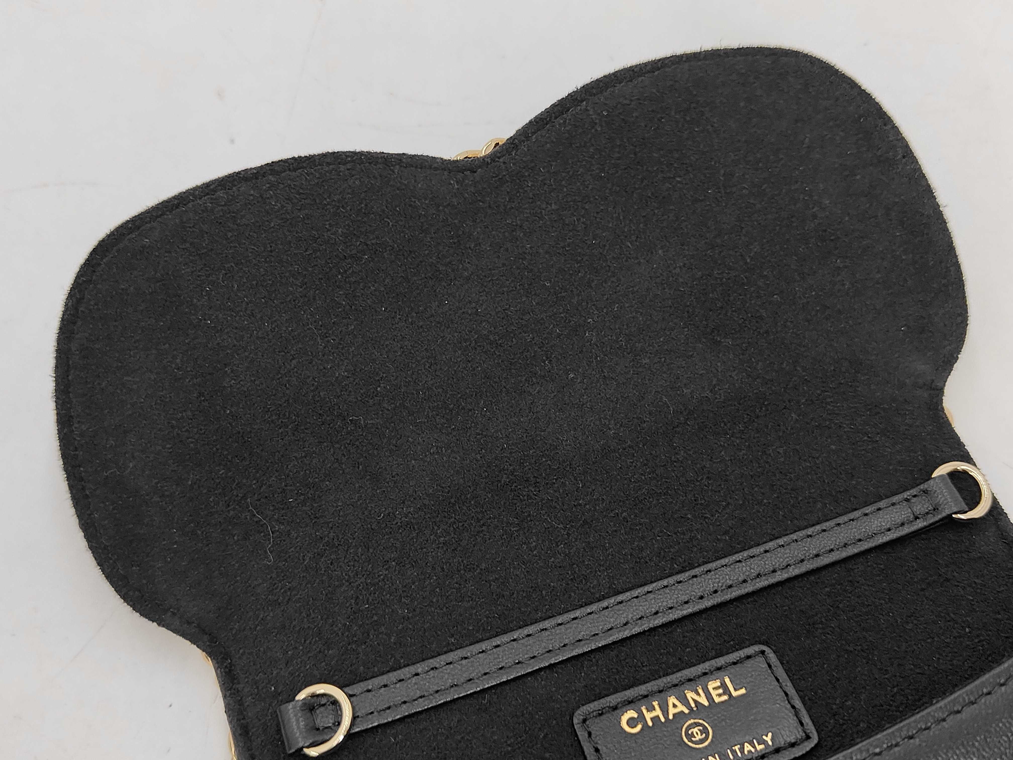 Chain Shoulder Bag — view 11