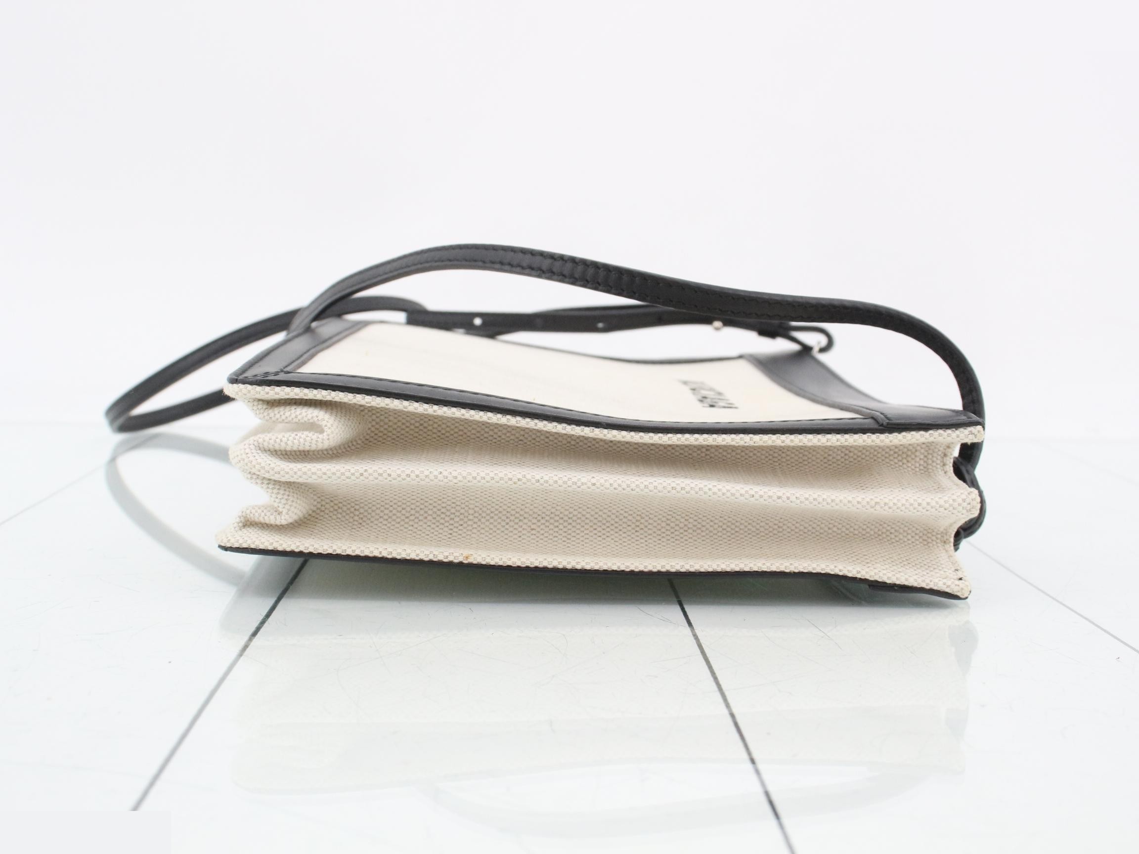Navy pochette, storage bag — view 3