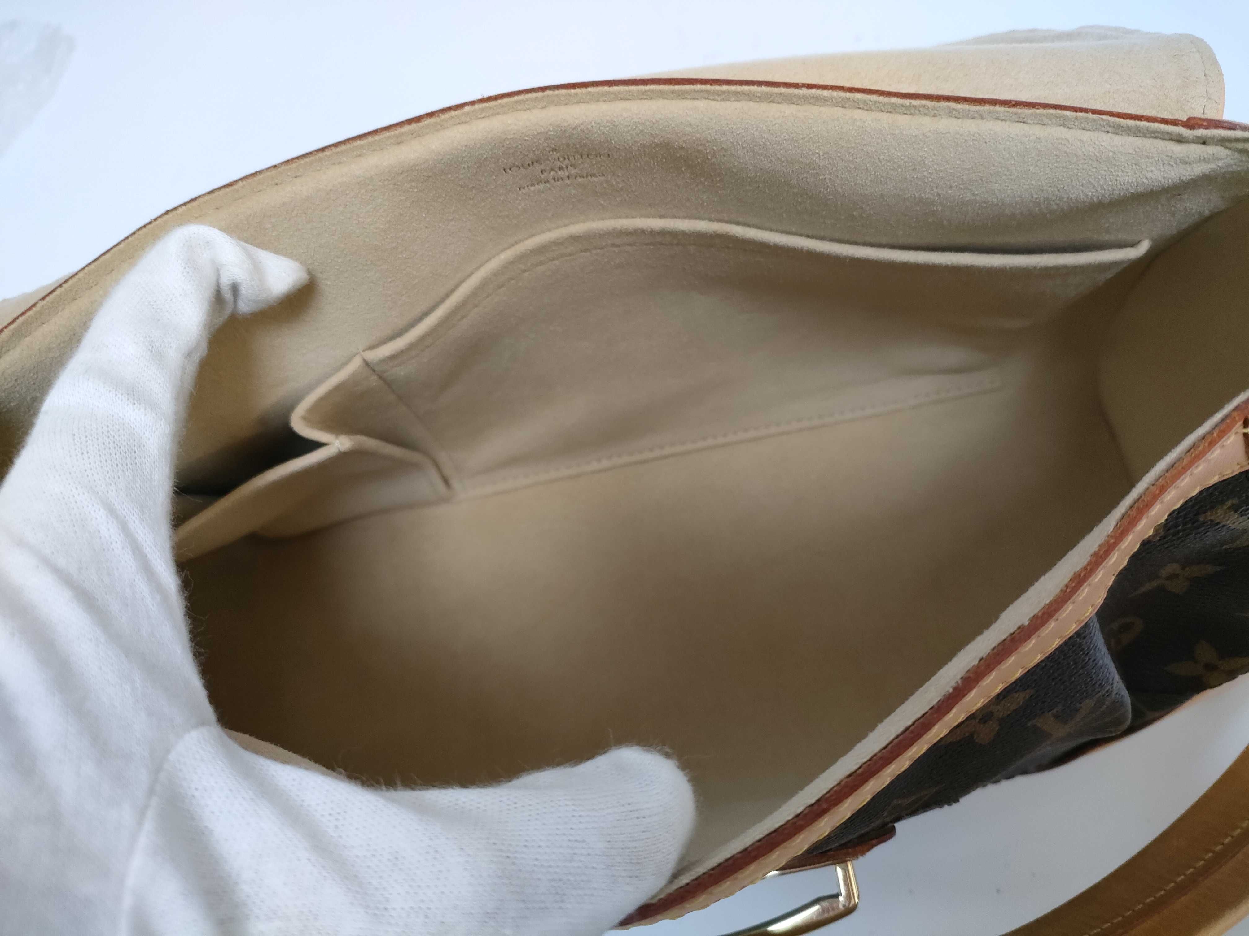 Monogram Beverly MM Shoulder Bag — view 10