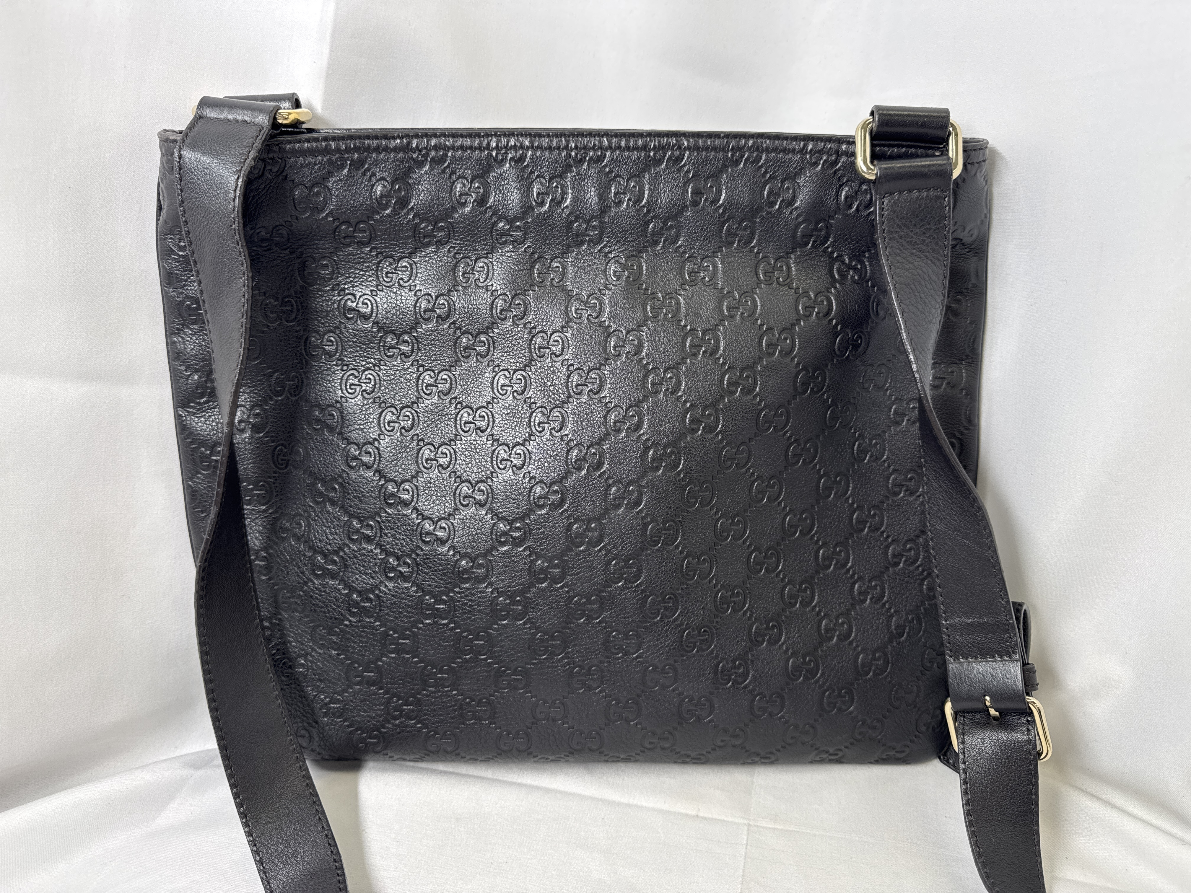 Guccissima Leather Shoulder Bag — view 2