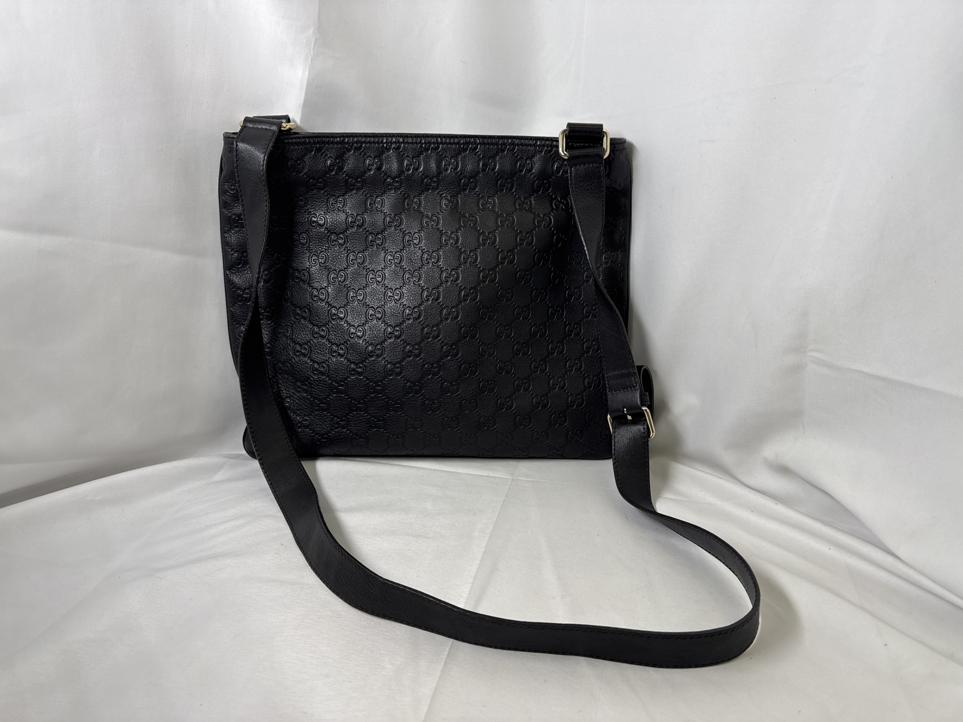 Guccissima Leather Shoulder Bag — view 3