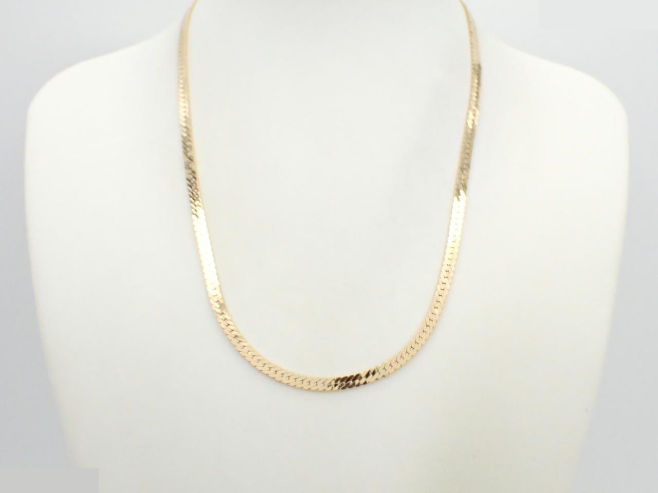 Other line: Precious metals, necklaces, pendants, neck circumference approximately 44 cm. — view 3