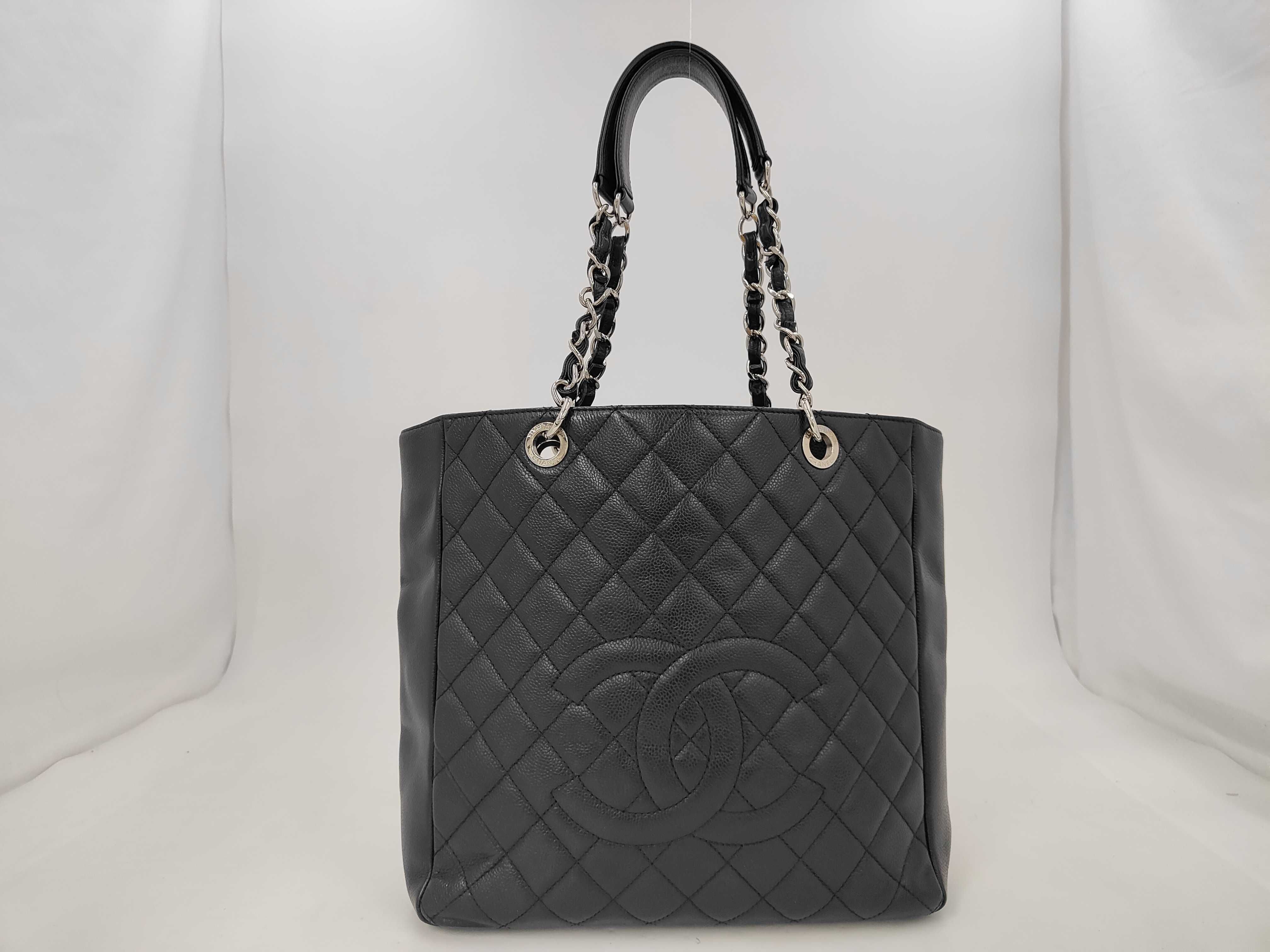 grained calfskin black and silver Coco mark shoulder bag (serial number 18)