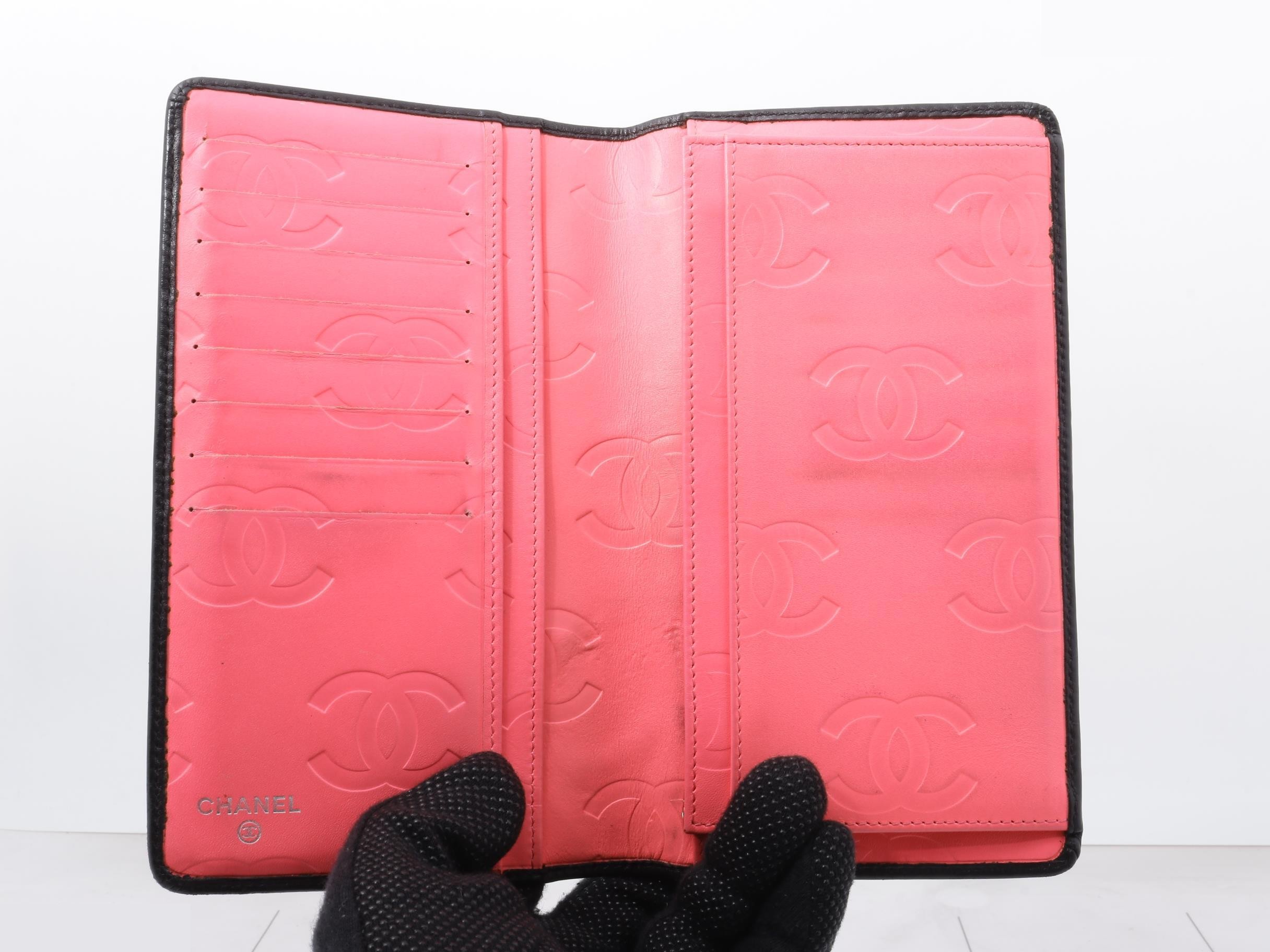 Cambon Line Matelassé Bi-fold Long Wallet — view 4