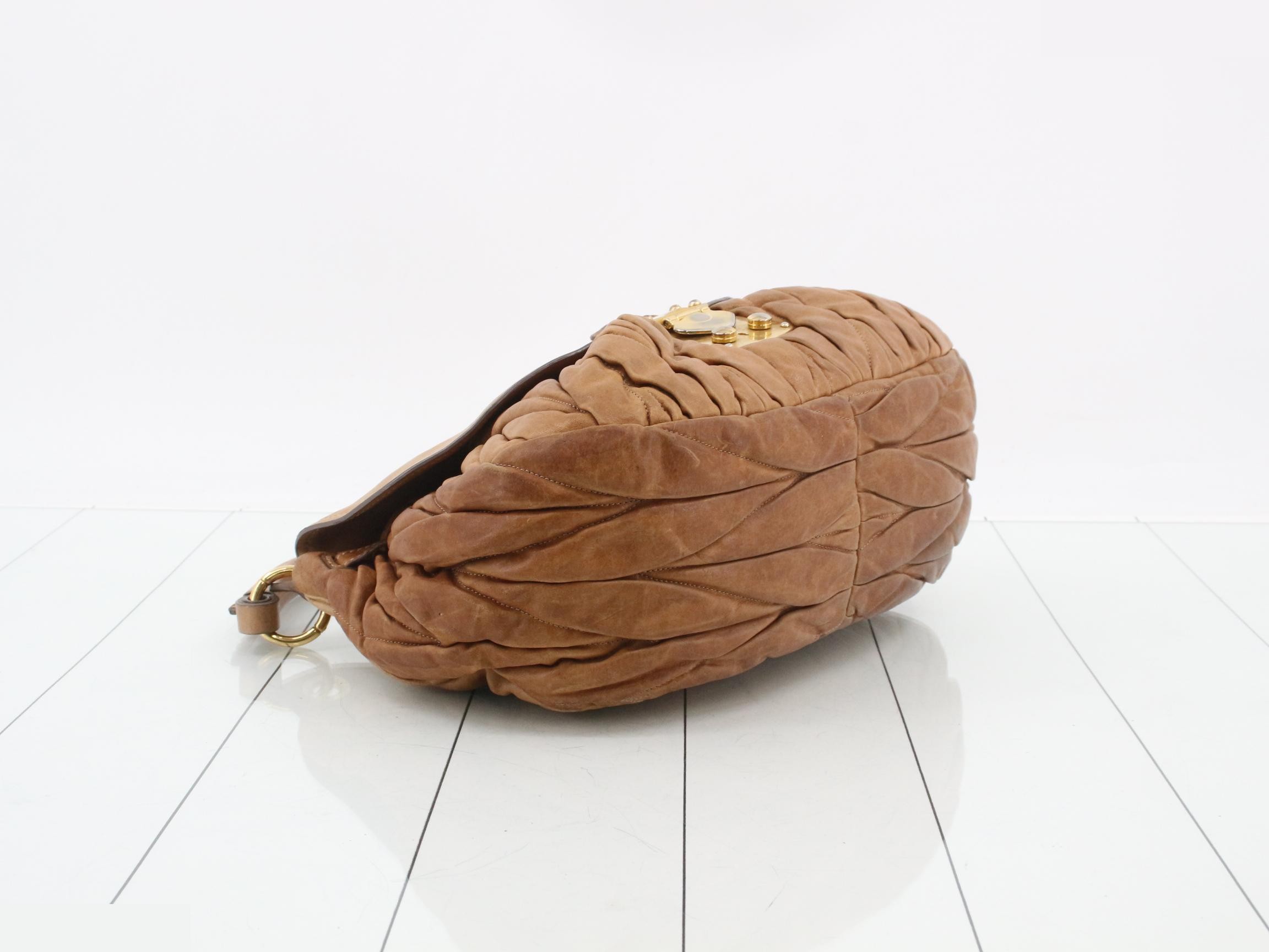 Matelassé (bag) - Shoulder bag — view 5