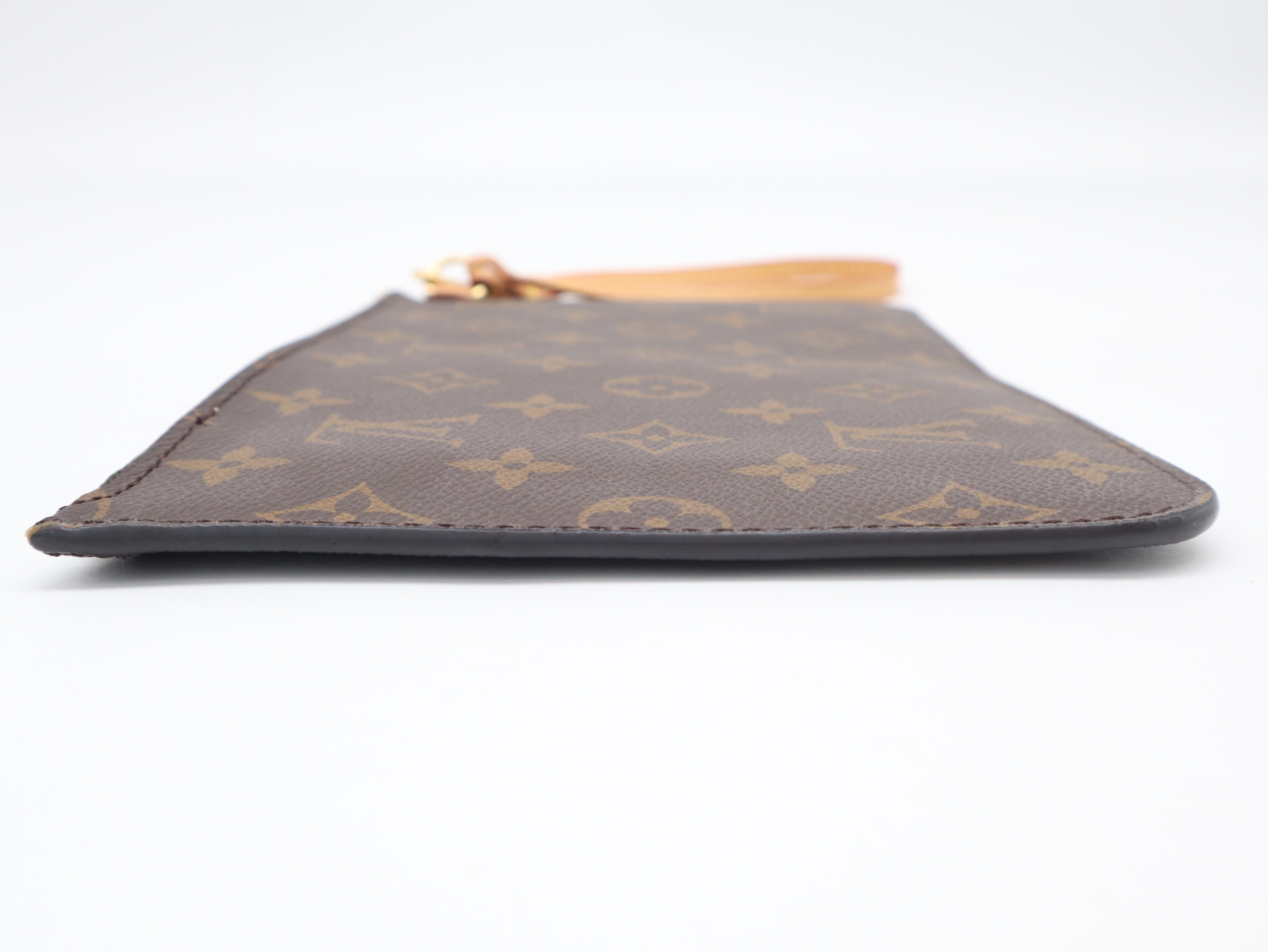 M40990 Monogram Neverfull Pouch (Sold Separately) — view 4