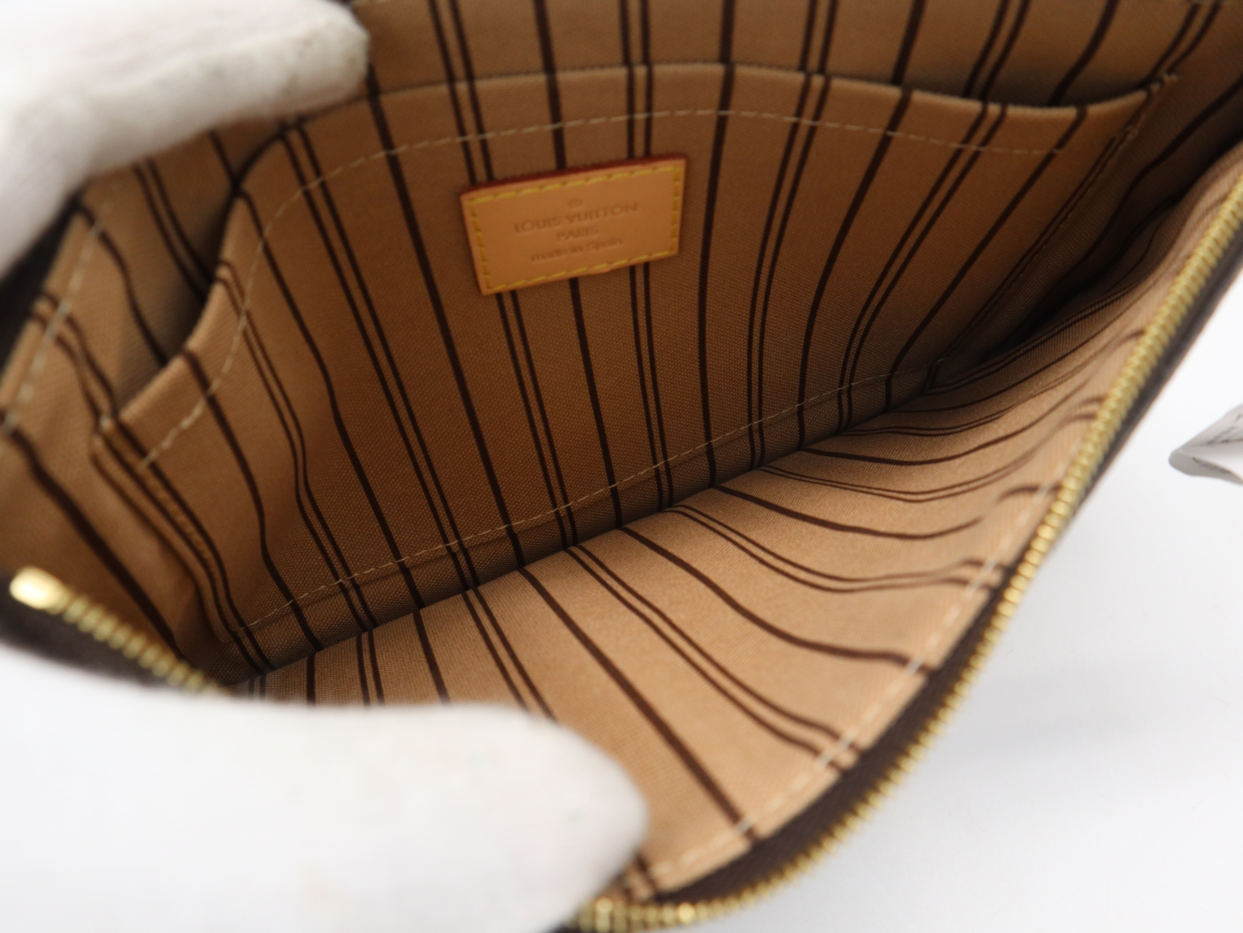 M40990 Monogram Neverfull Pouch (Sold Separately) — view 8