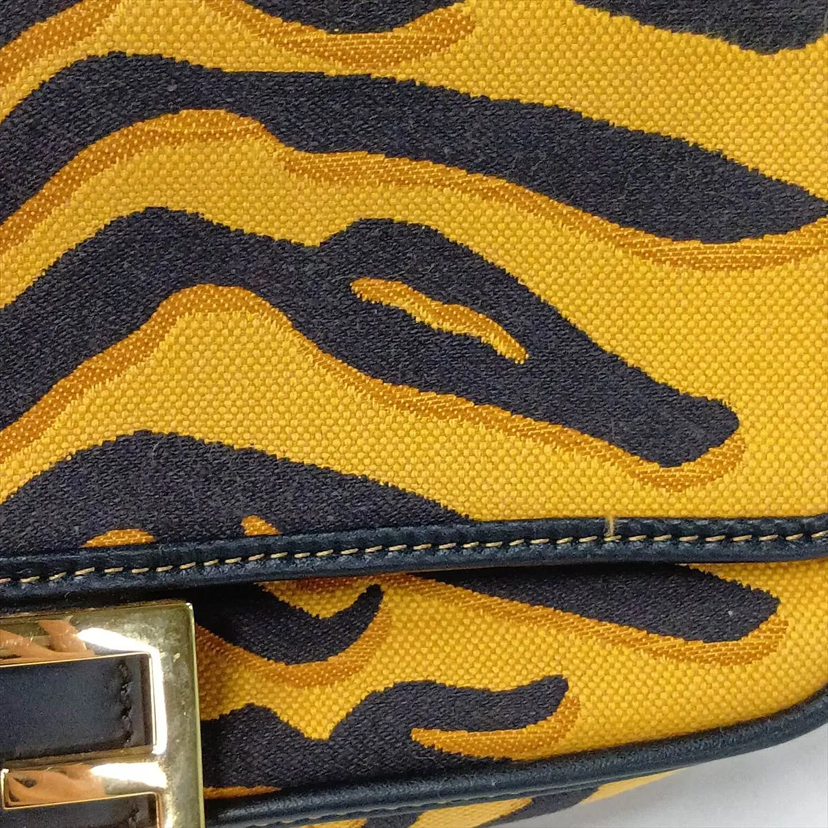 Mamma Bucket 8BR600 Canvas x Leather 2-Way Shoulder Bag Yellow x Black — view 14