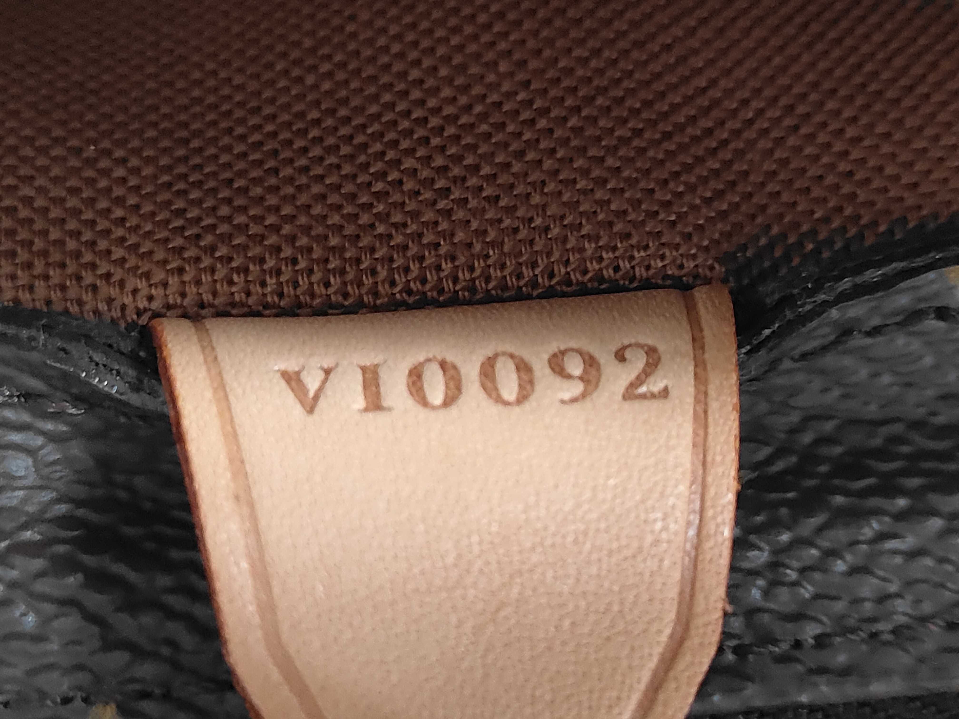 Monogram M51148 Cabas Piano Tote Bag — view 15